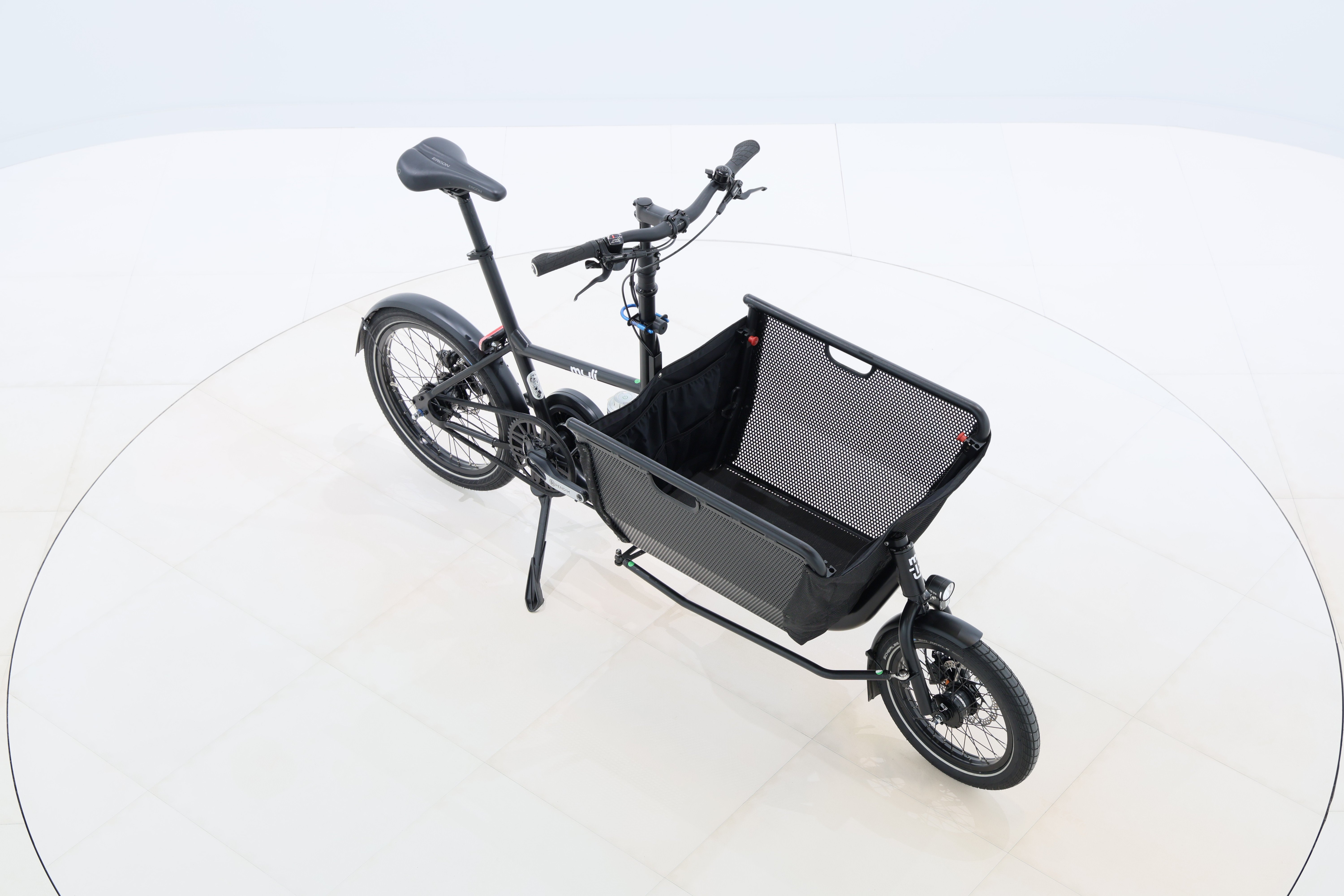 3a486b58-97d1-4cc9-8570-f8b4fd33b106