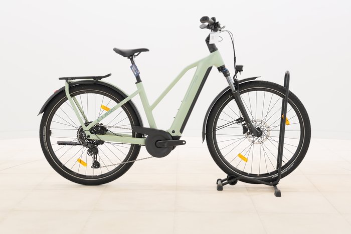Cube Kathmandu Hybrid ONE 800 2025