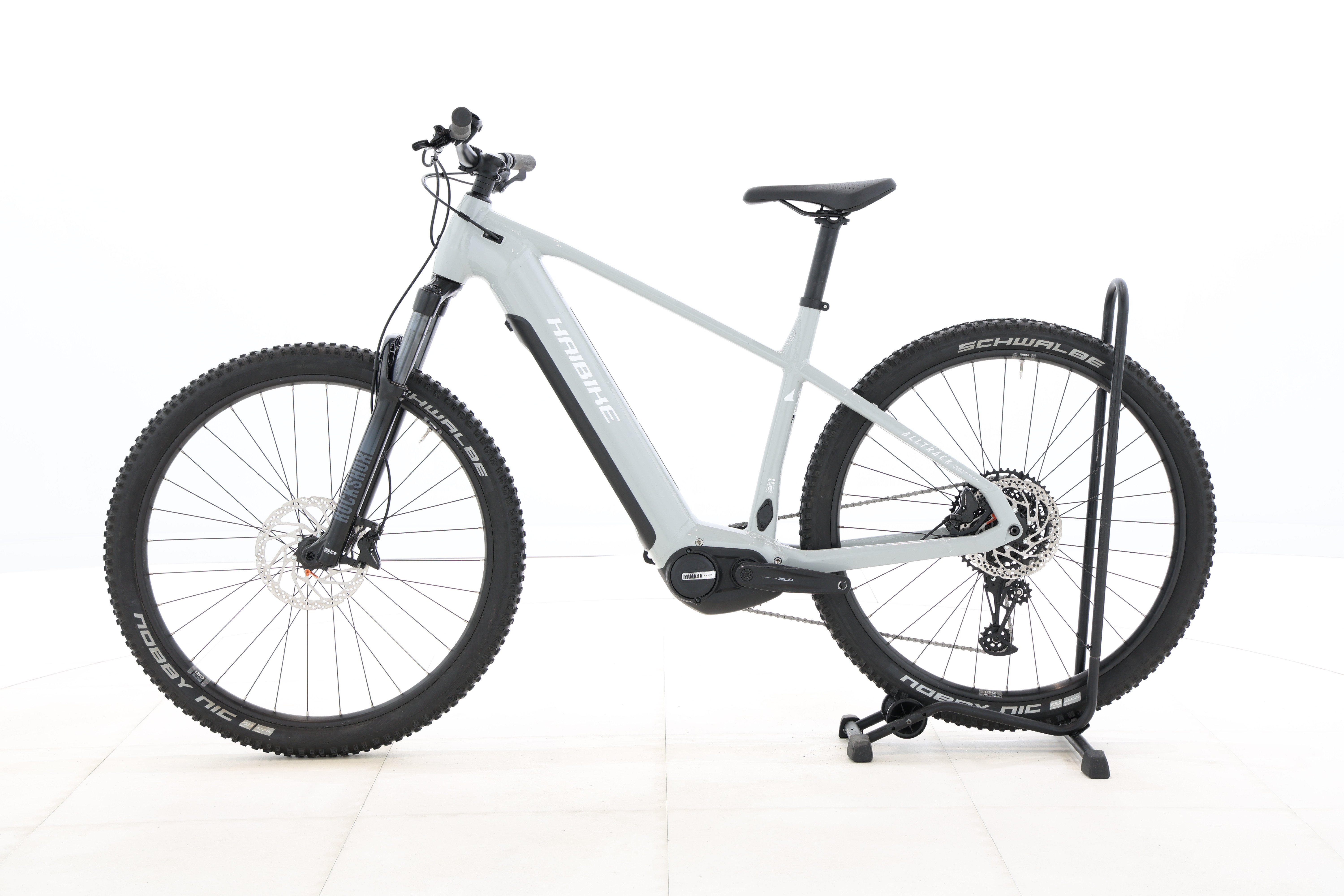 18379d0b-073e-4cf9-a318-f2d797c83990