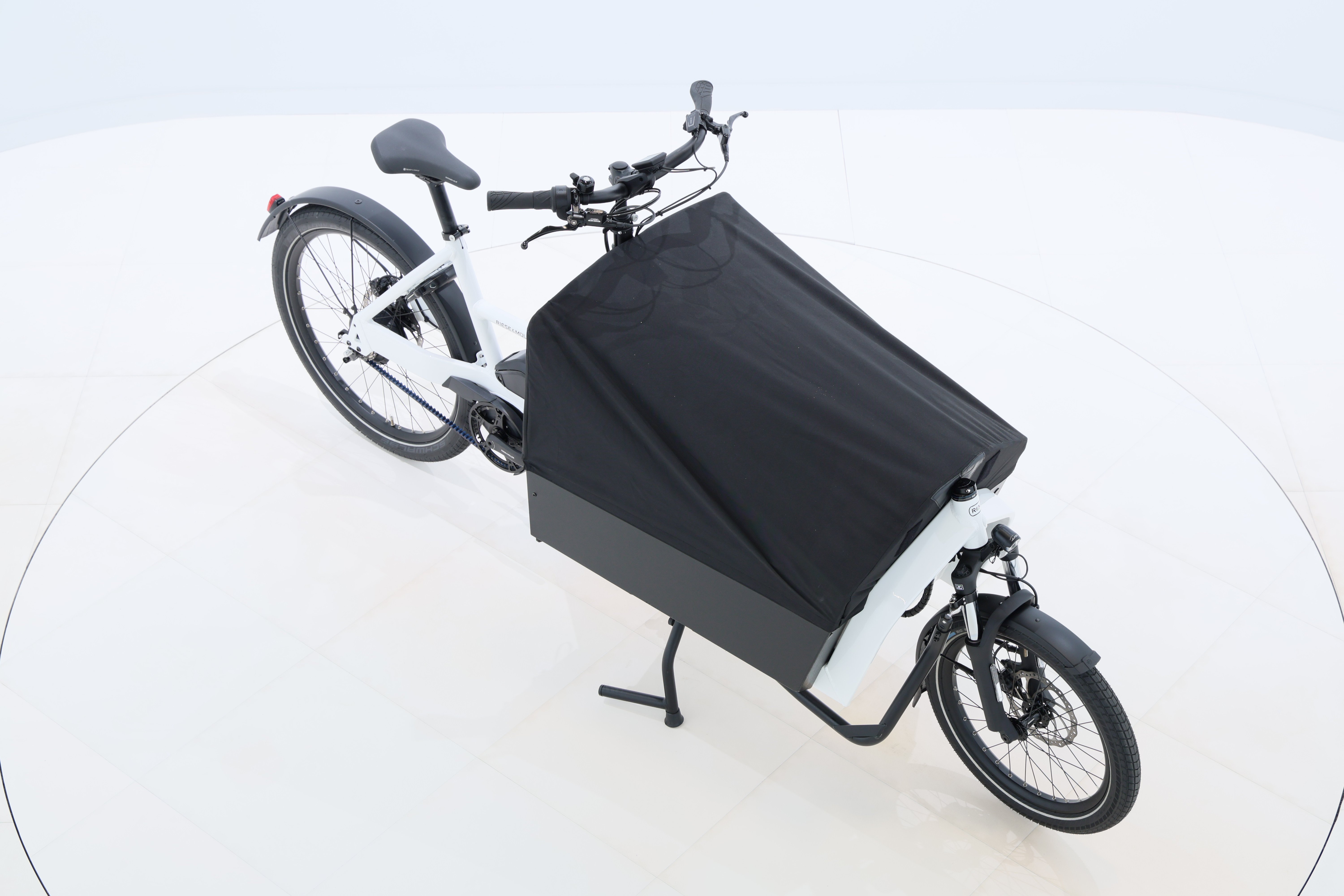 8b9dfc6d-cf2d-42eb-8e0a-d976f6ea9da4