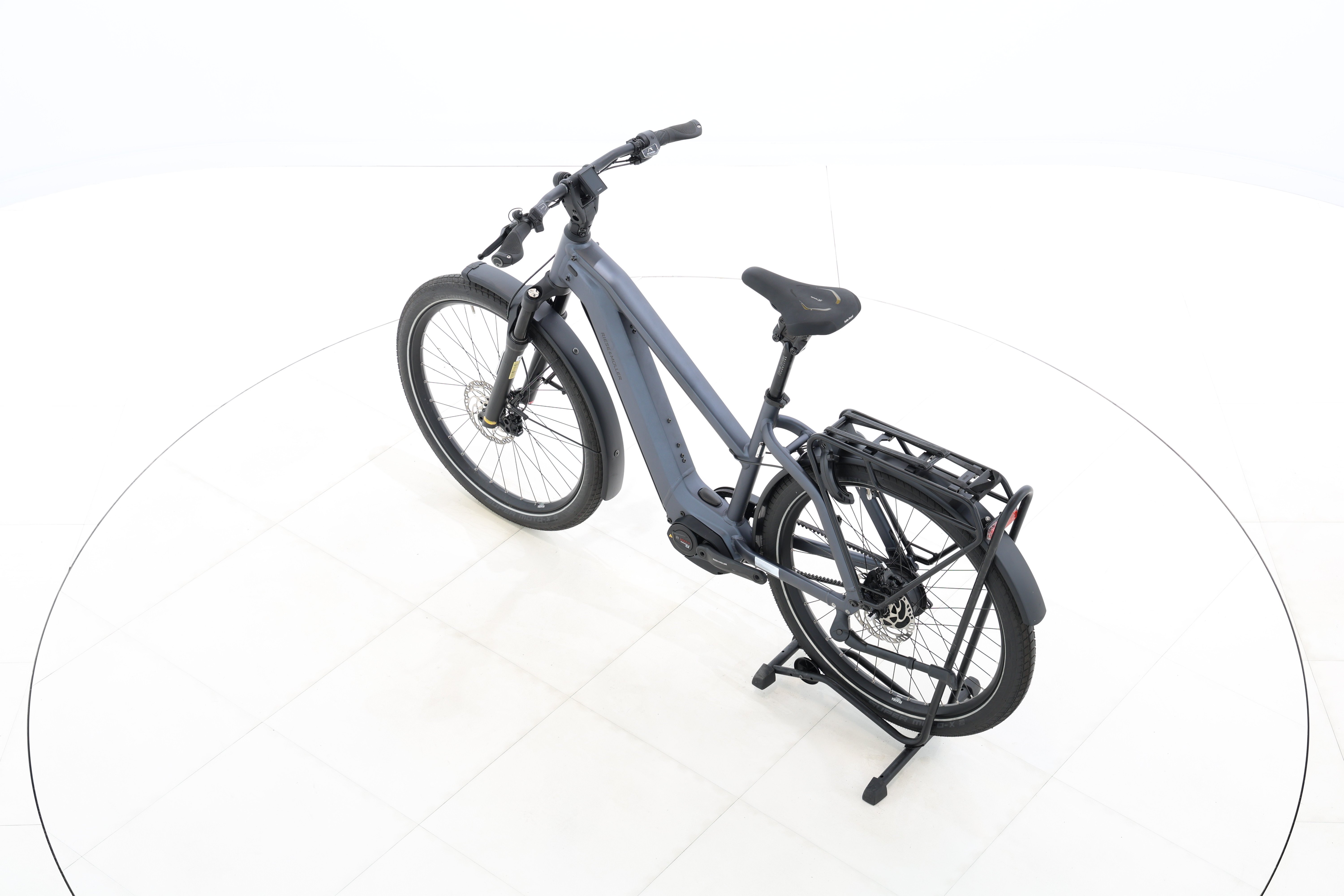 88e8d733-3f42-4026-9a5f-c7de295cbd98