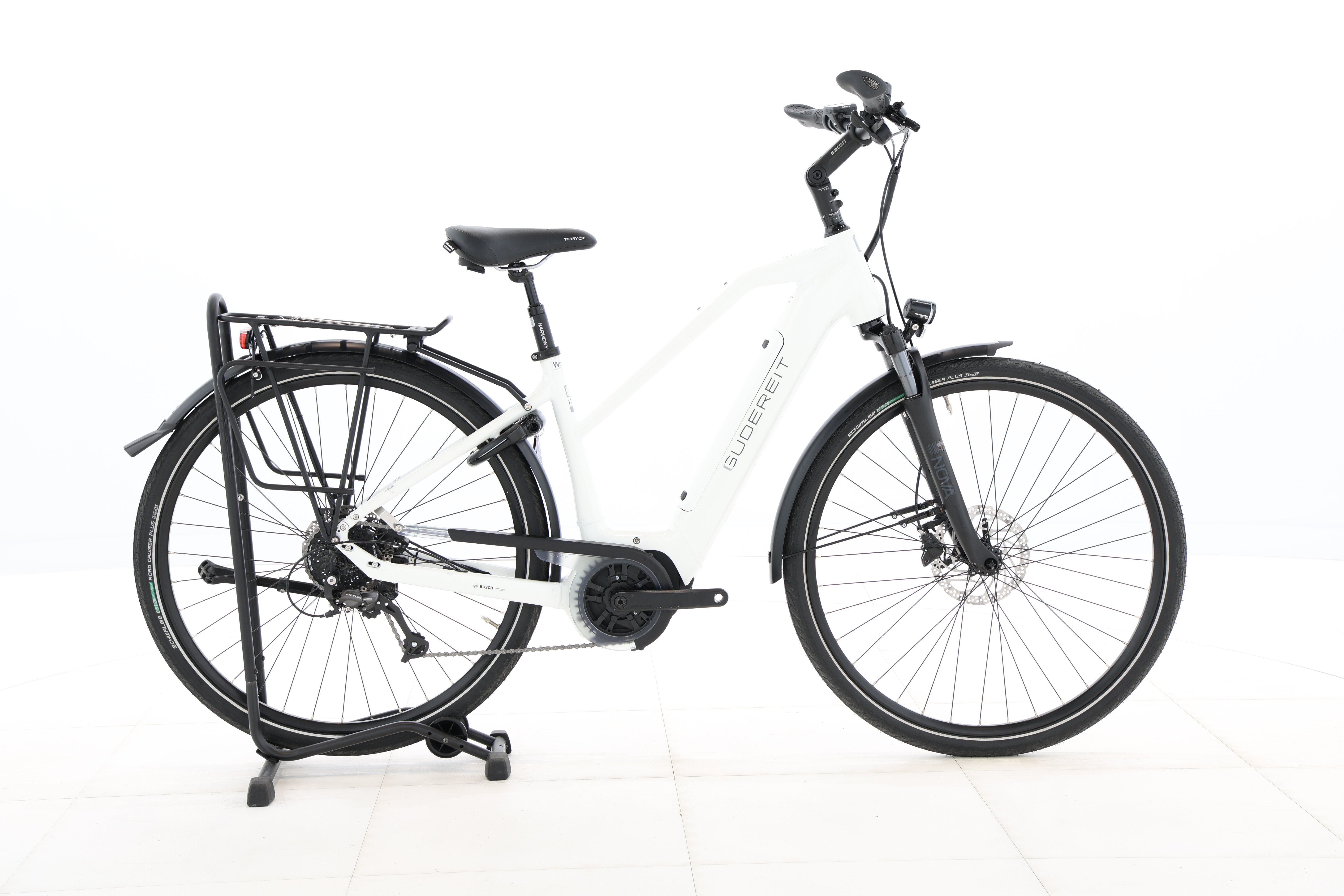 f02d9943-372e-4dcc-baf6-b7896cc6e686