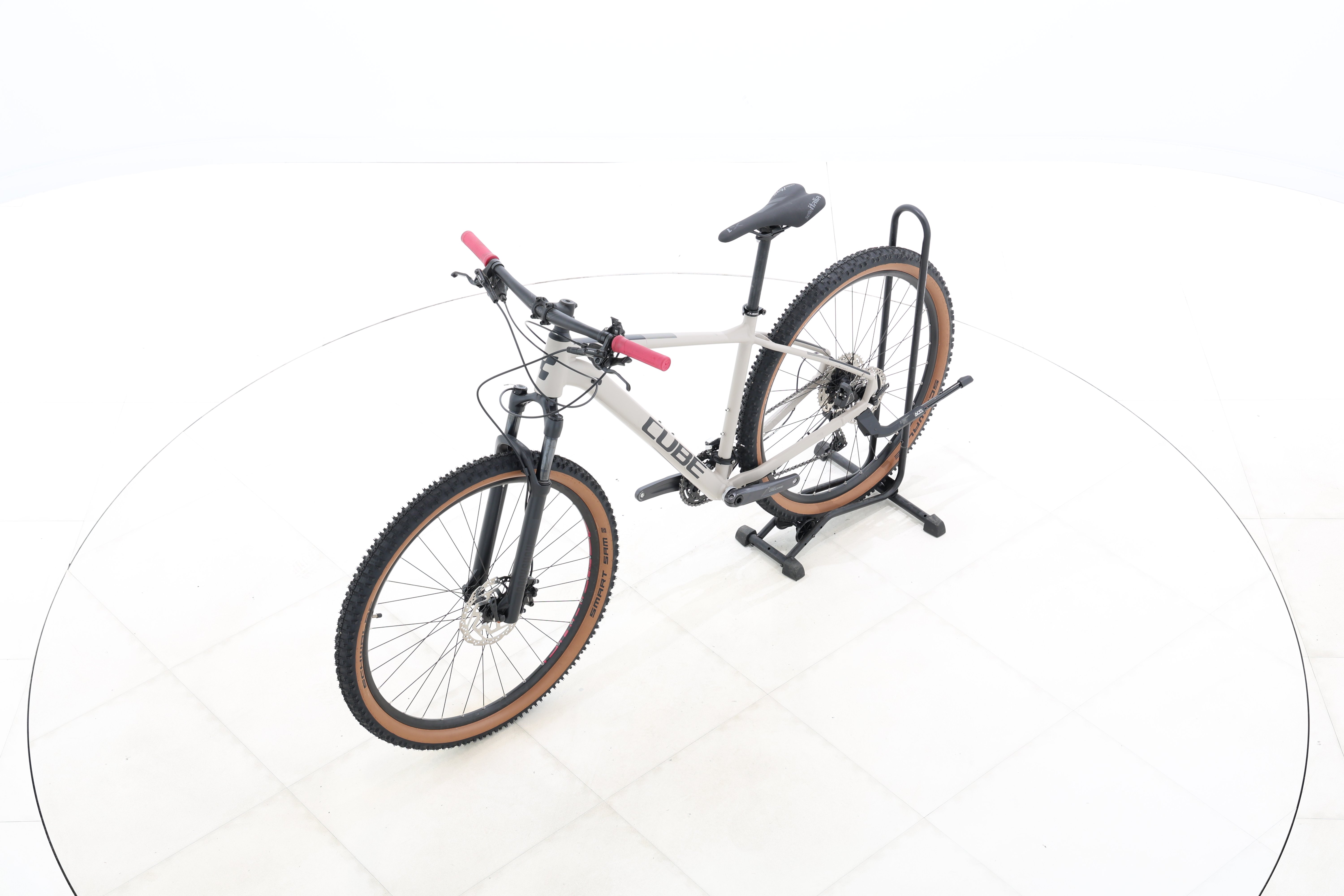 c2da9b43-6bdb-4048-a785-ac85edc91456