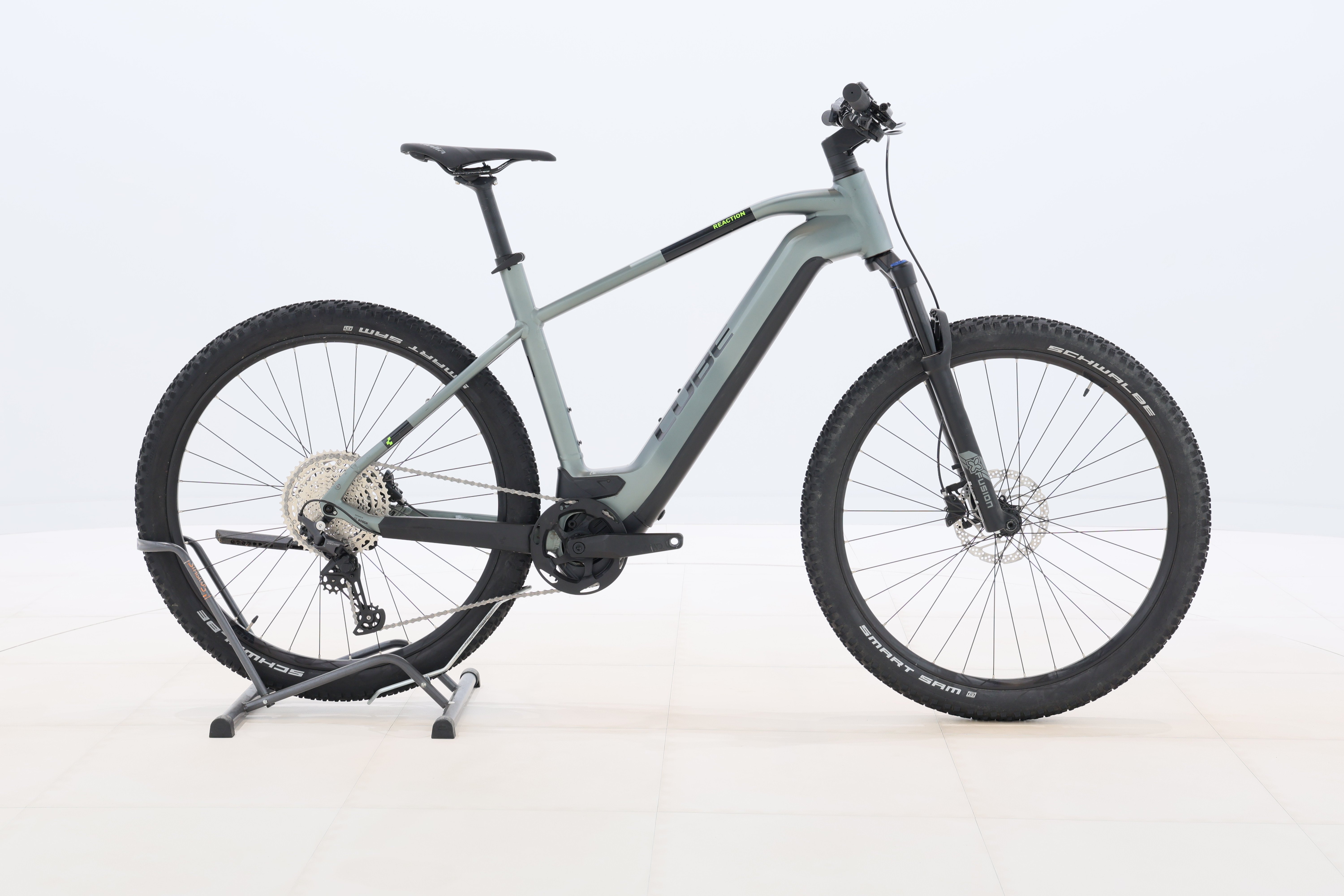 c793bbfe-23d9-4113-8bde-342cea356e48