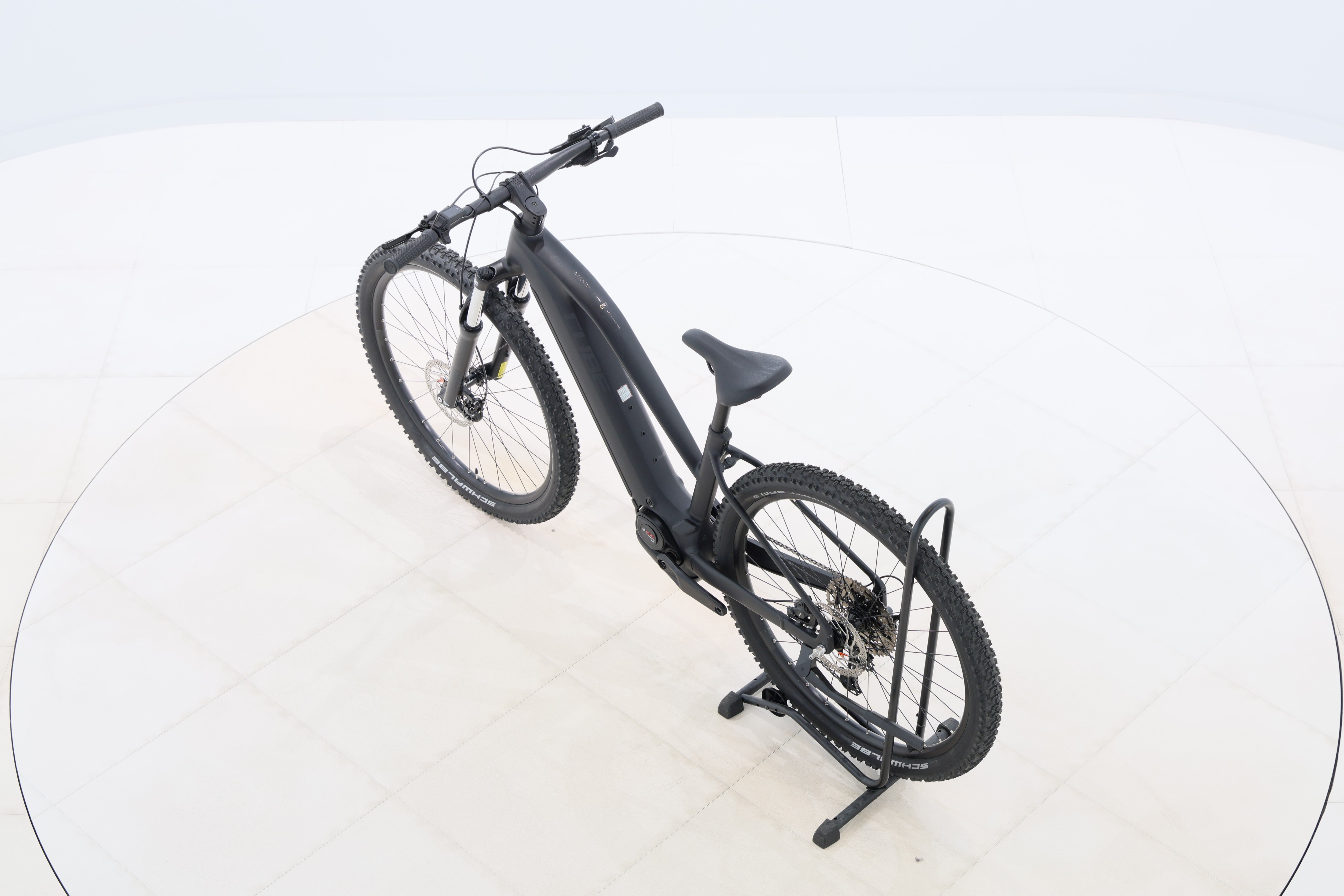 b064ccde-67ce-4788-85f3-507fe360826e