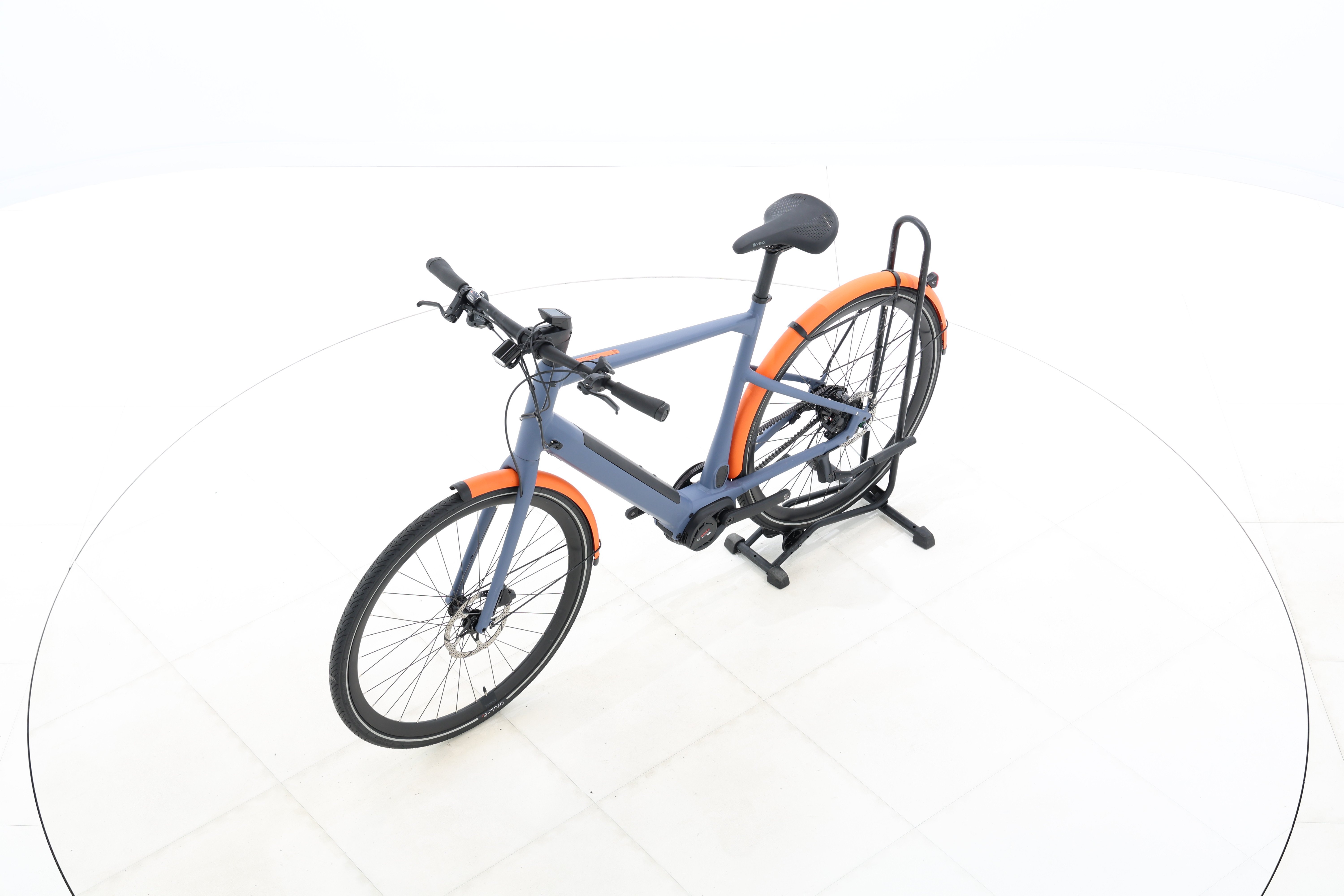 e2bc9ba0-300a-442a-a4db-c1681e530062