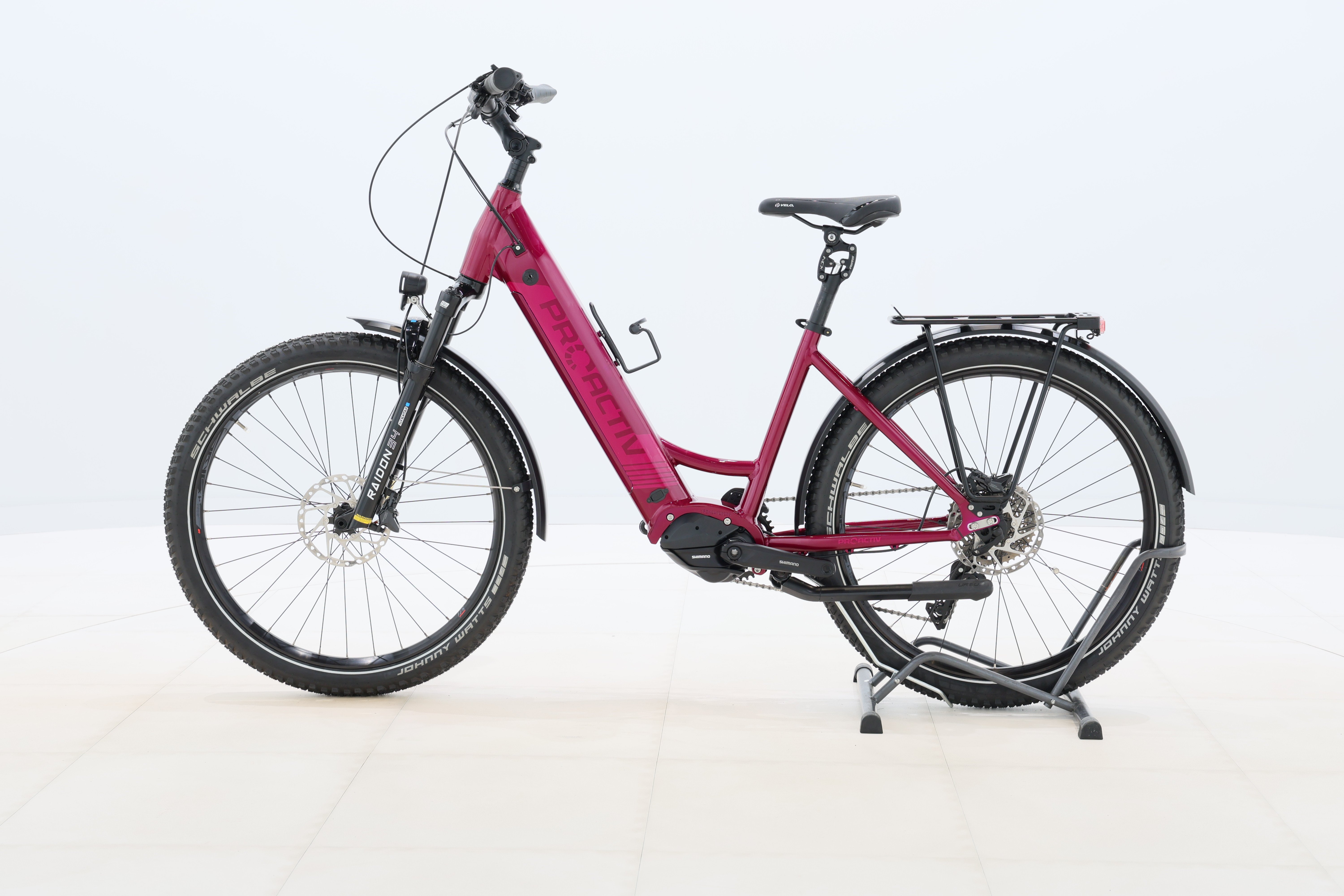 f5eb8299-9d36-41cd-a994-10dfc400f67b