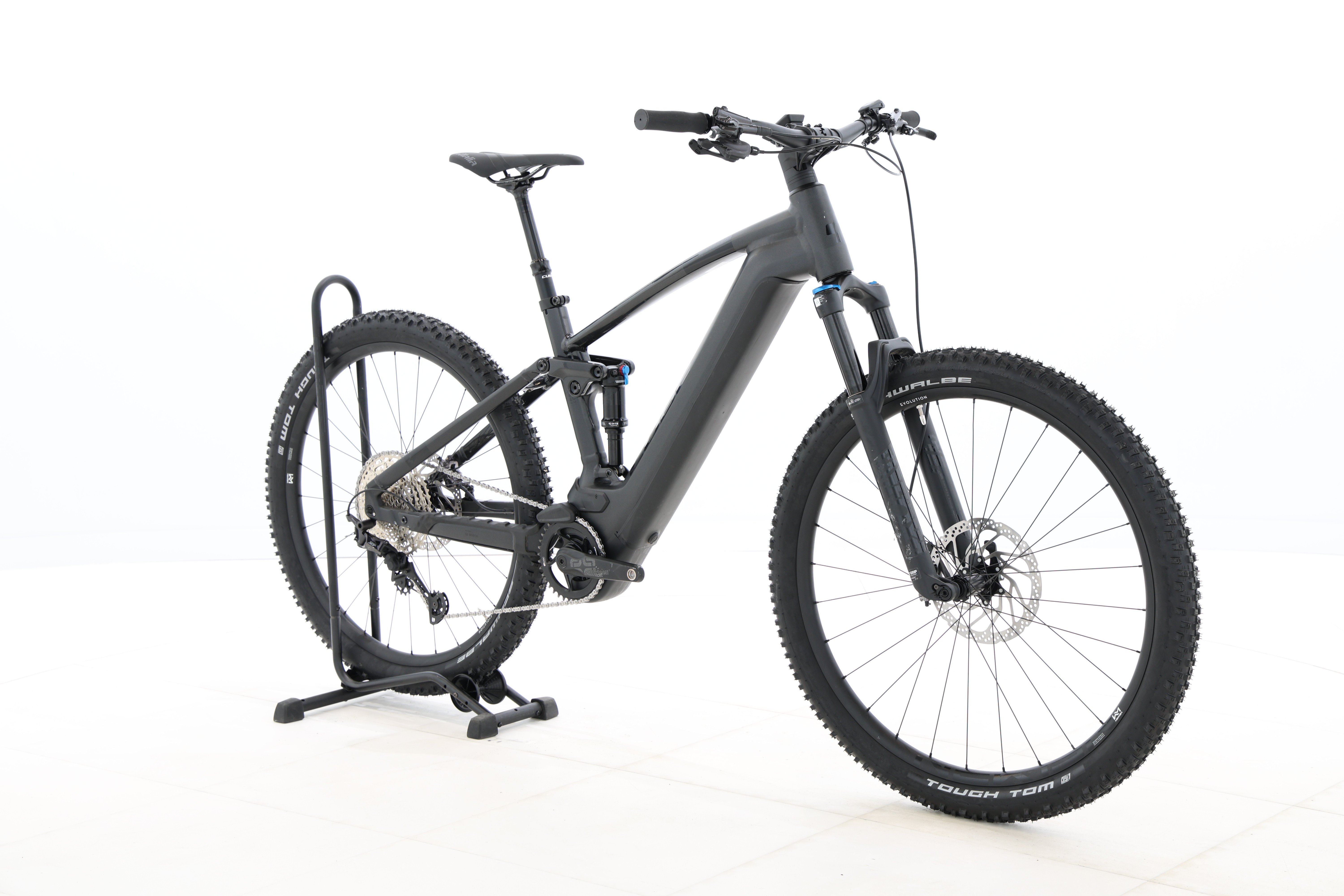 3dfa45d8-3aac-4000-a4d9-1c555a6b7a8c