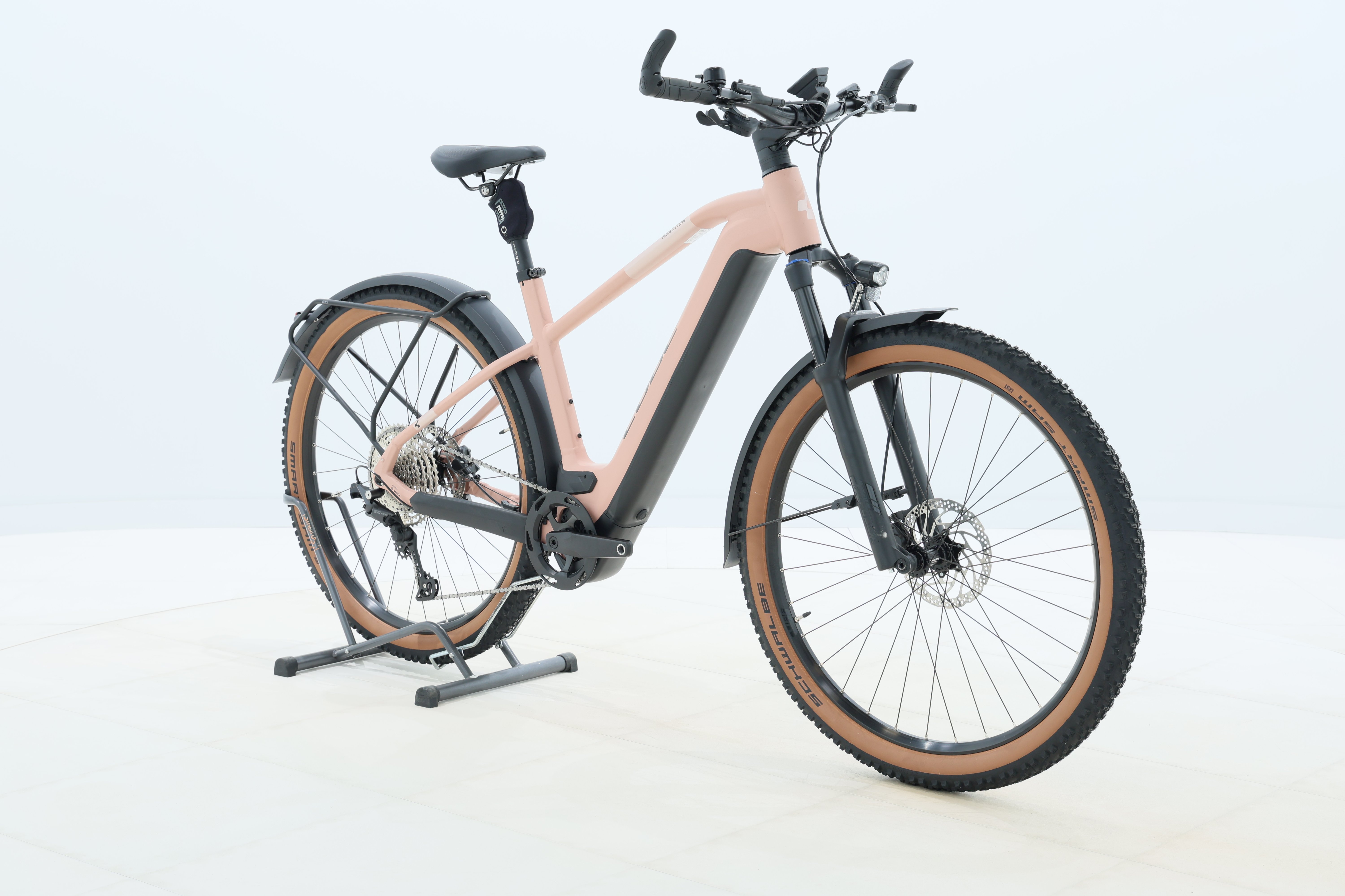 537c0828-ca20-4f07-a6a0-d838b3ec13fc