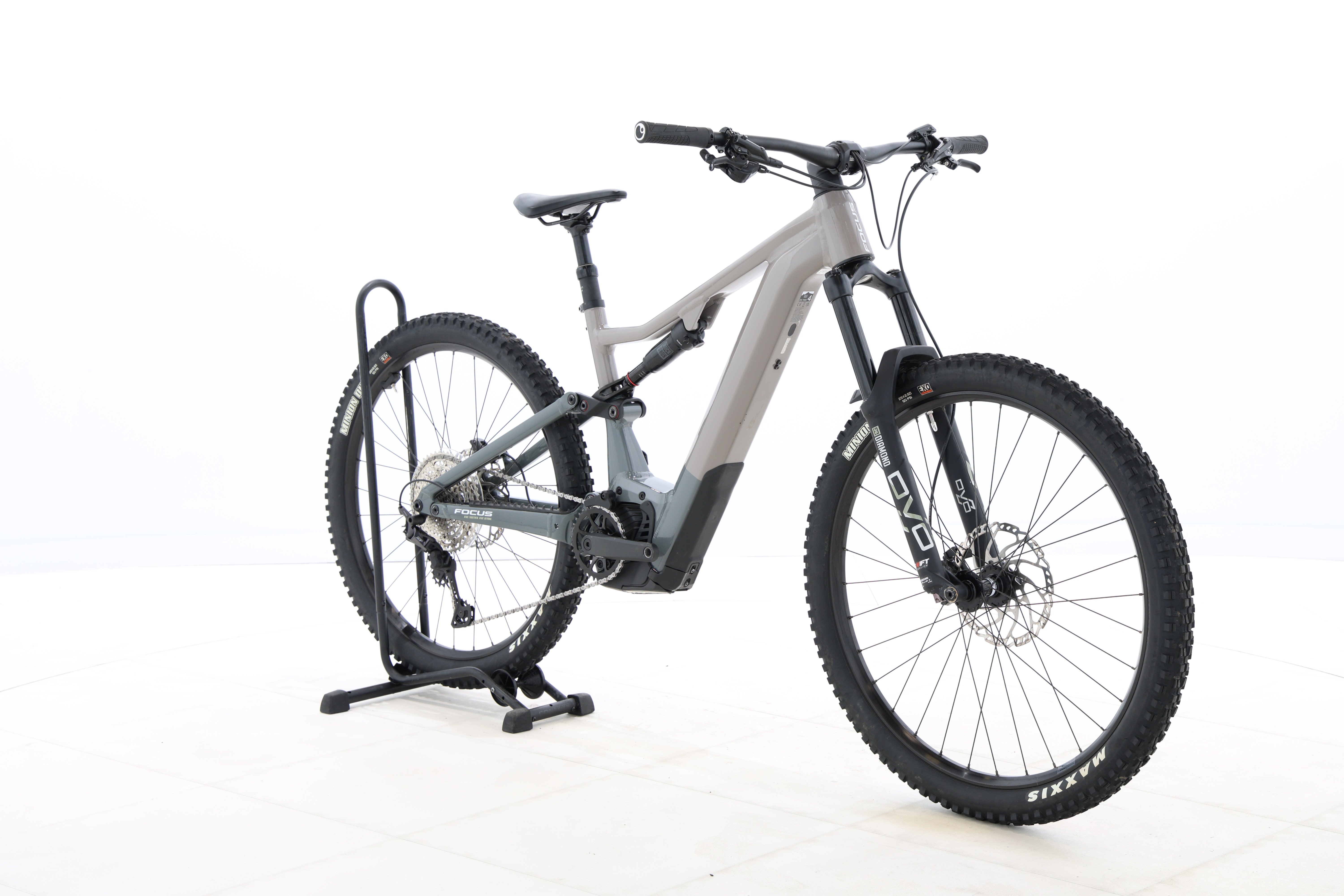 9a712780-b6a8-4b8f-a067-adbb9adf8f22