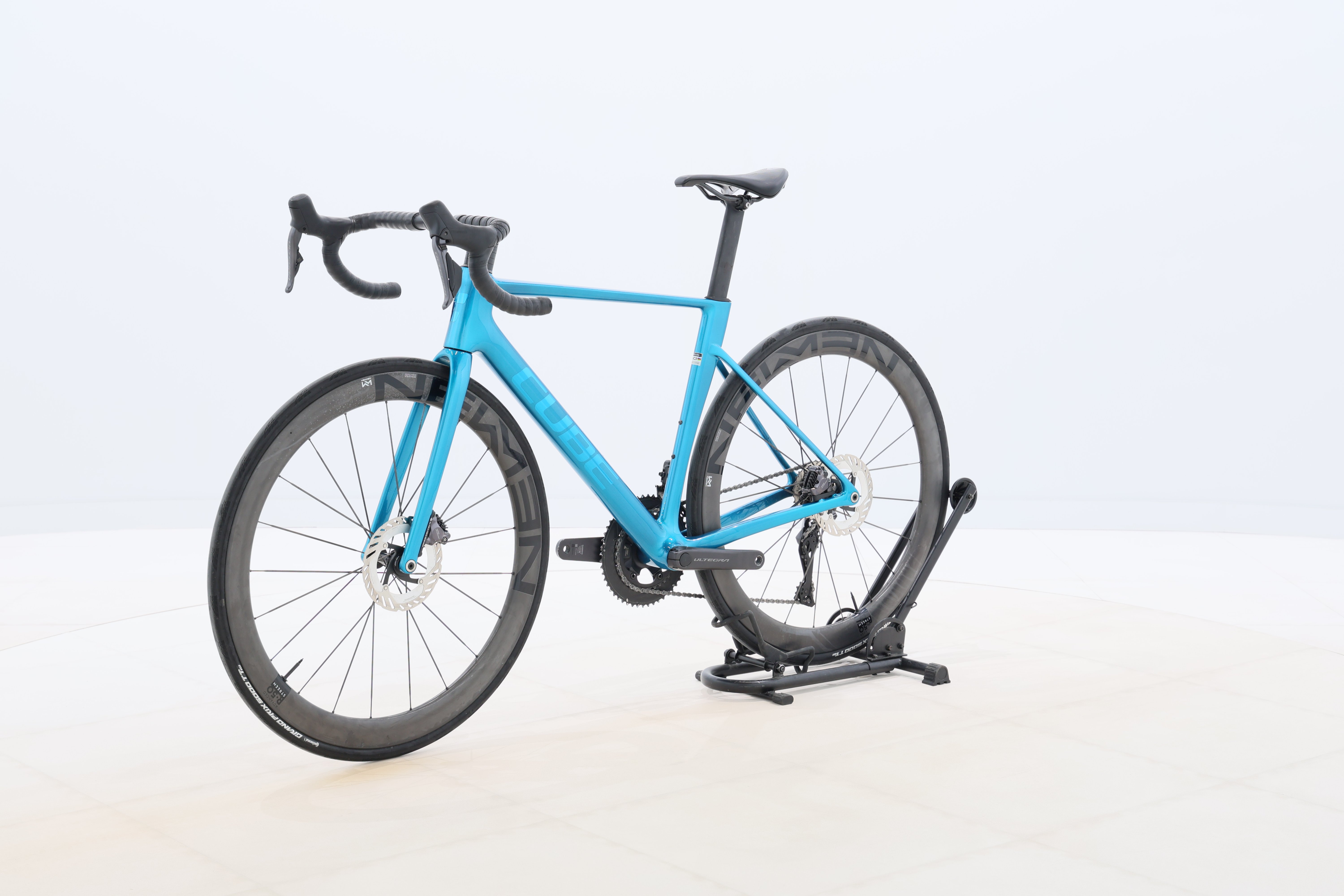 c03a0c8f-2e32-4e3e-8e6e-c4d9d6a5a6a1