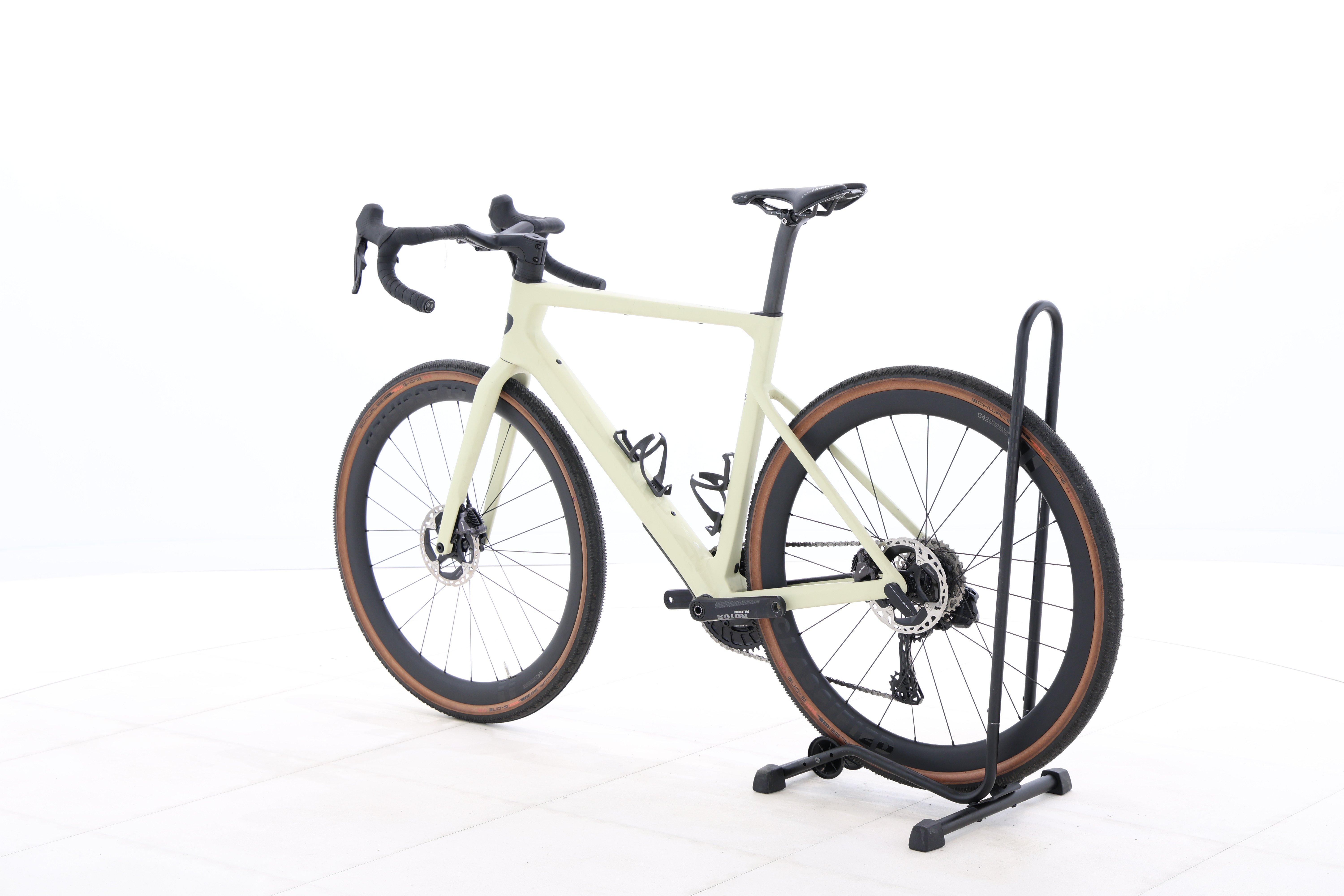 345f6f29-7722-434b-9bf2-fbbc338371b2