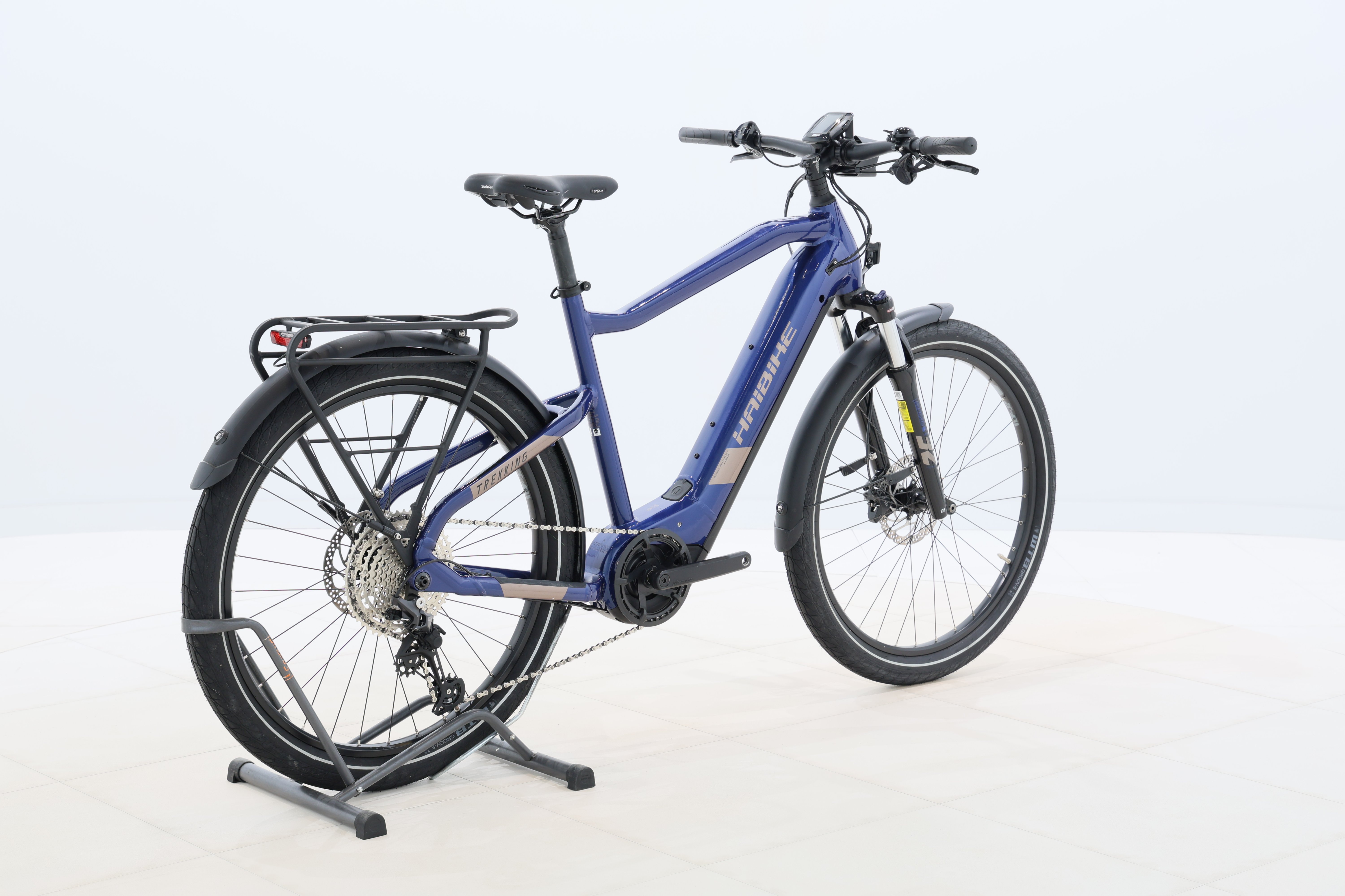 fe5d292a-f3c3-485f-b379-08d7cb0f6449