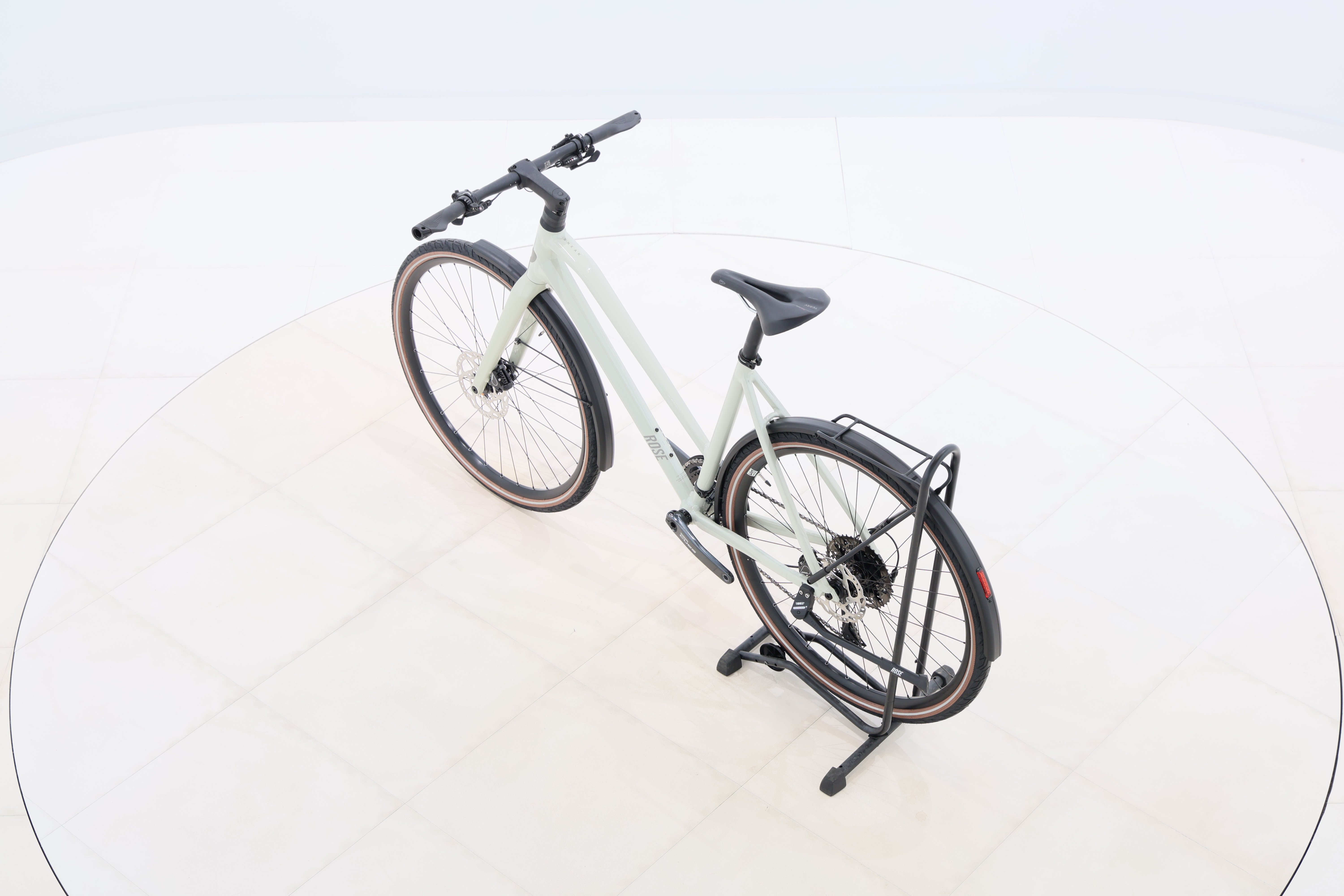 c13c8efb-c500-4002-ab5d-cee66c3bafc2