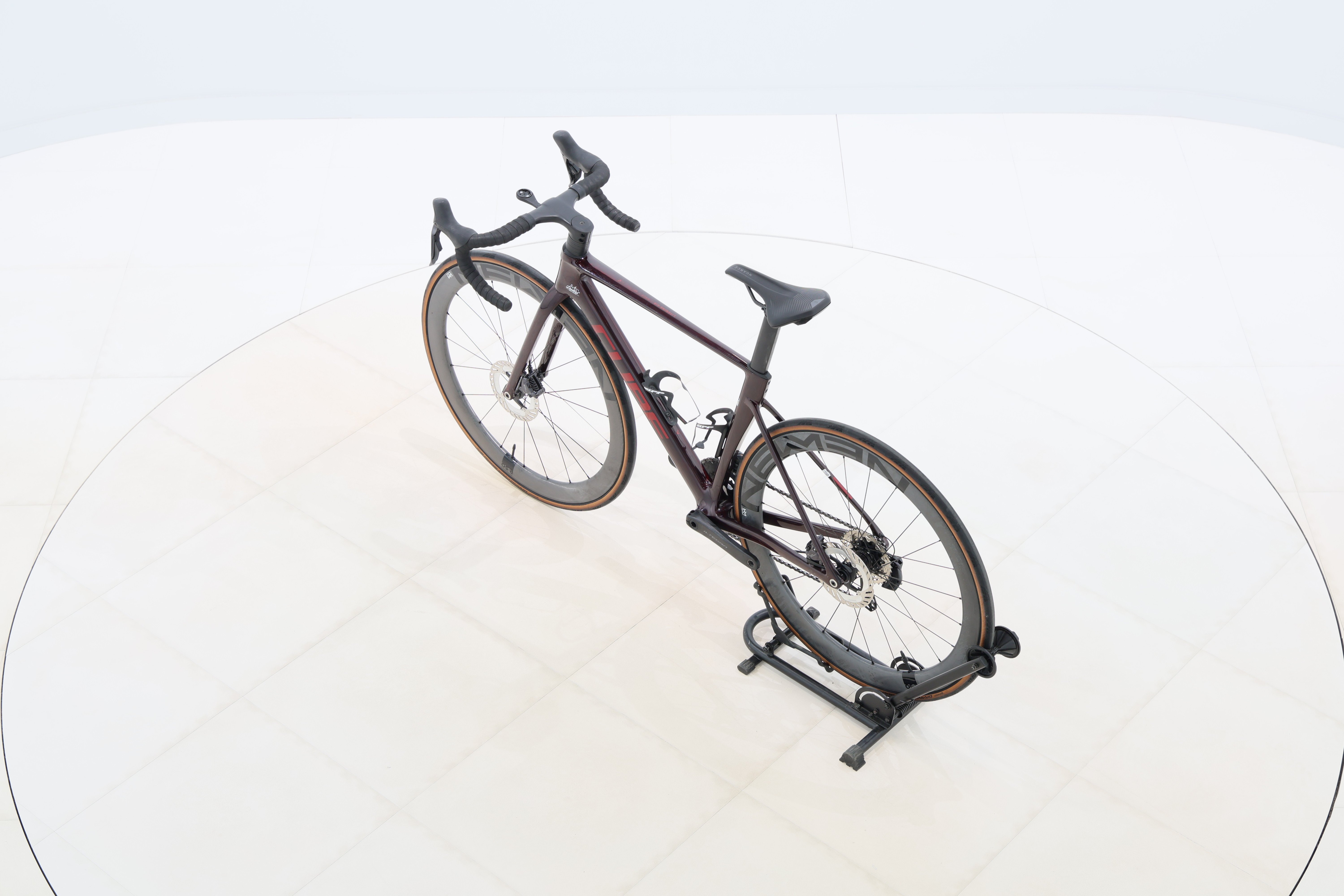 f52776e6-9d1a-4a8b-a93e-c421448f9a44