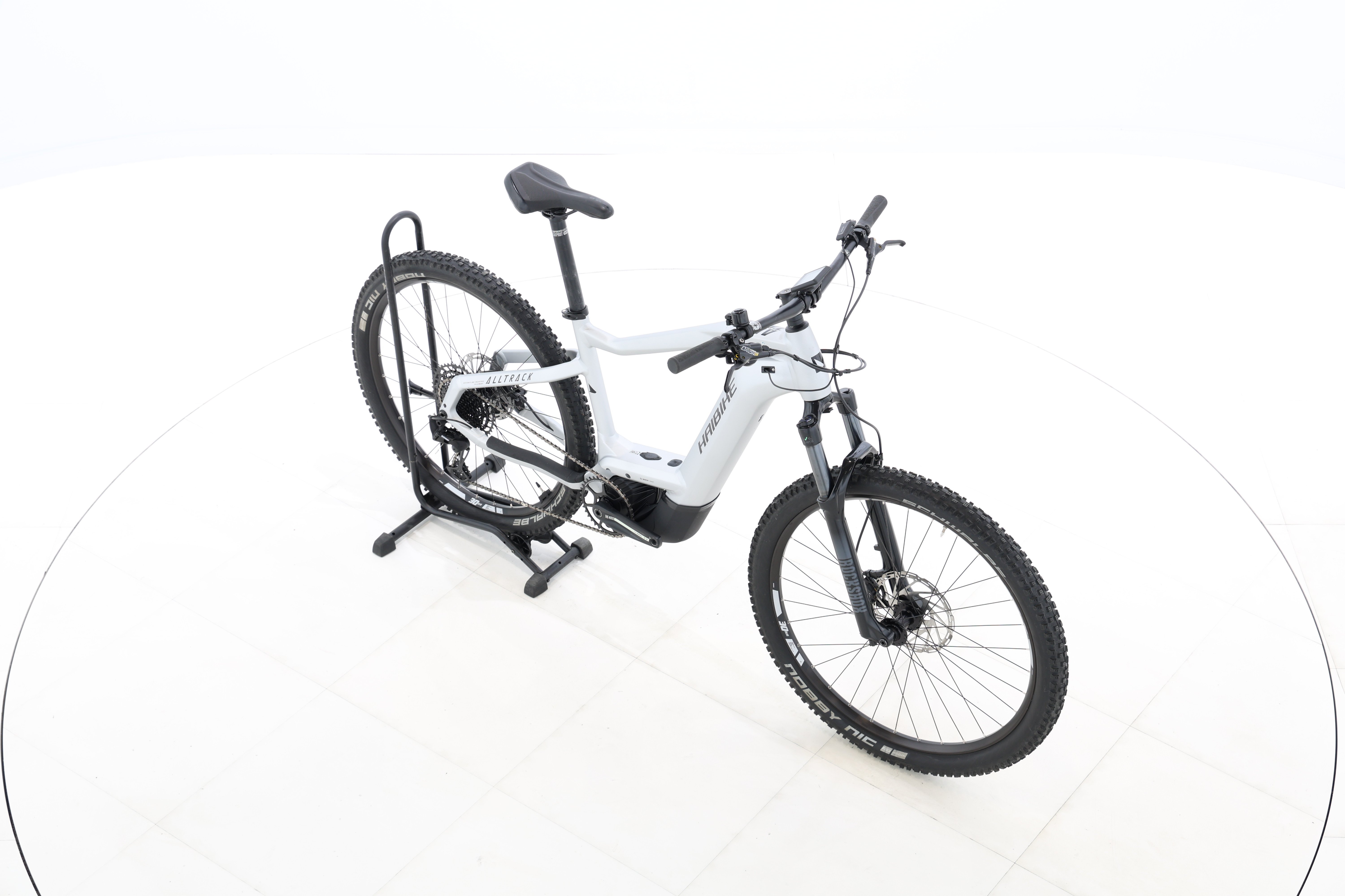 aba24b68-25c1-4330-ba2c-112ae340b8bf