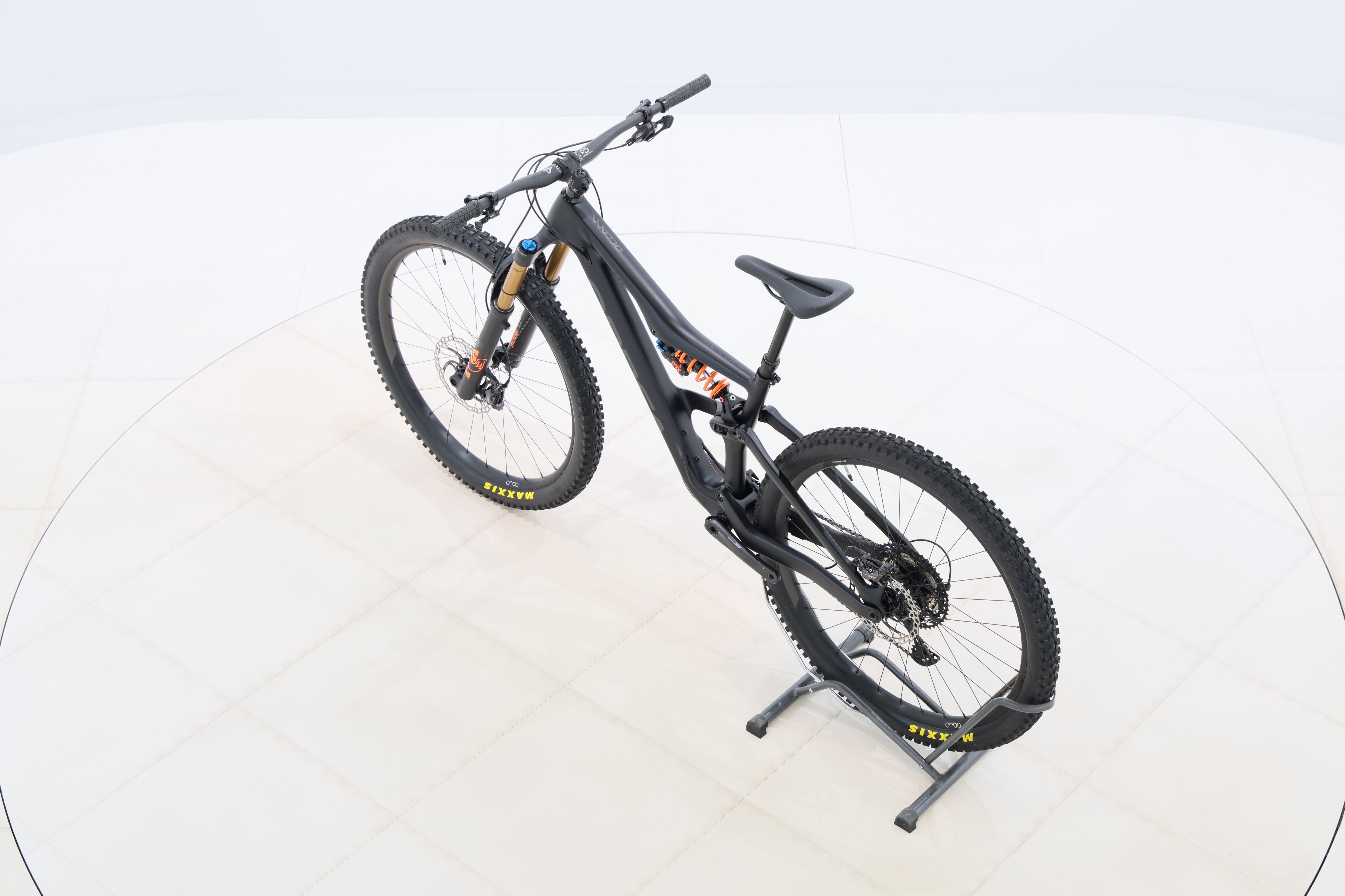 c8ce7e2b-4235-4a89-9aa8-a53b3e8a7743