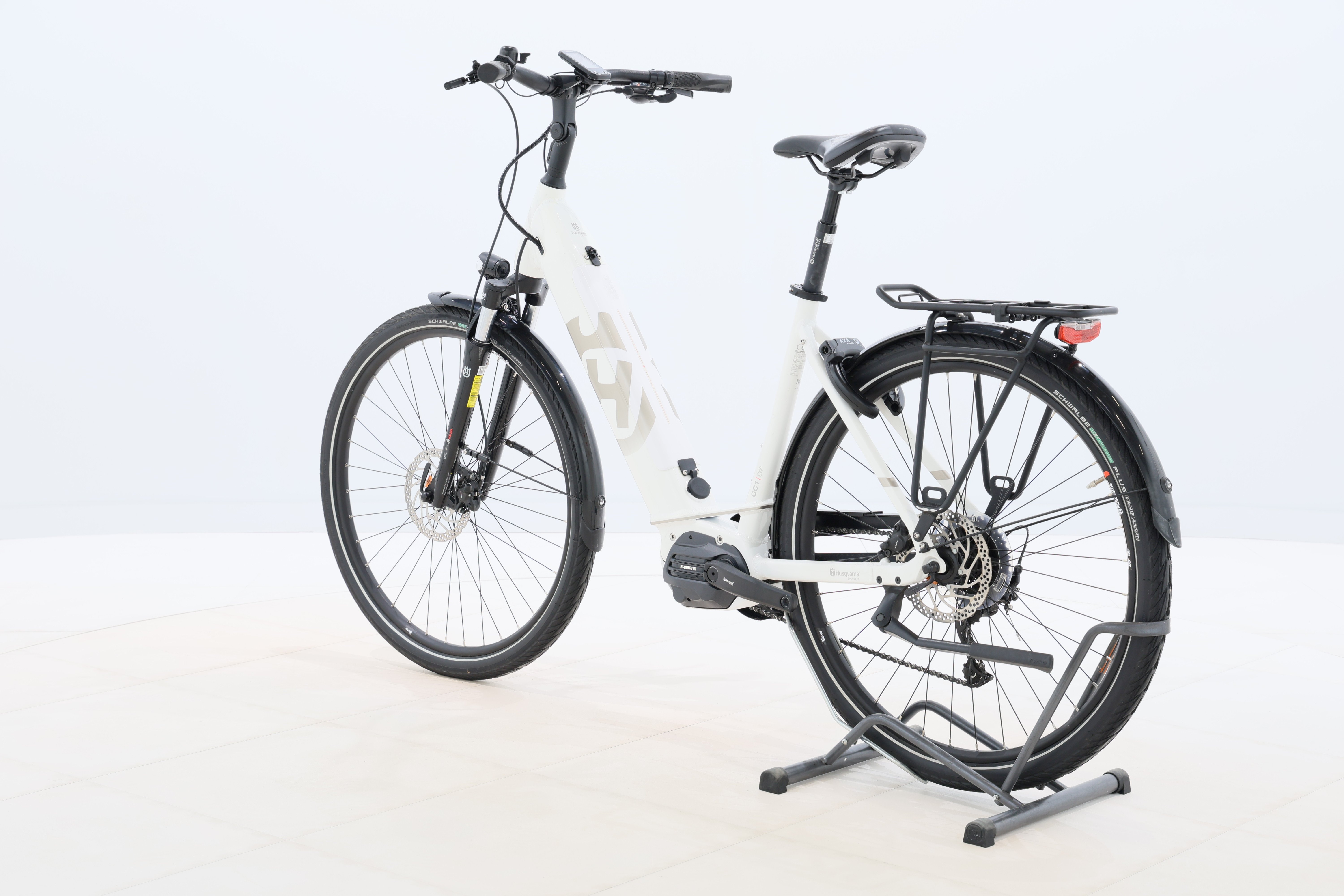 17445738-ffe3-4671-b697-e3b5bc2f55dc