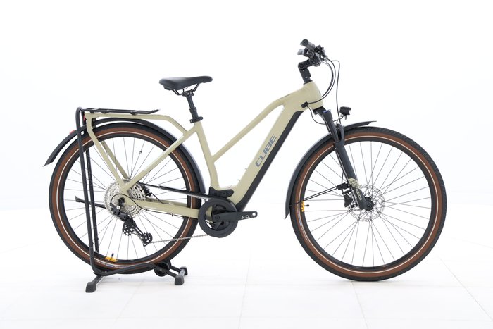 Cube KATHMANDU HYBRID PRO 625 2022