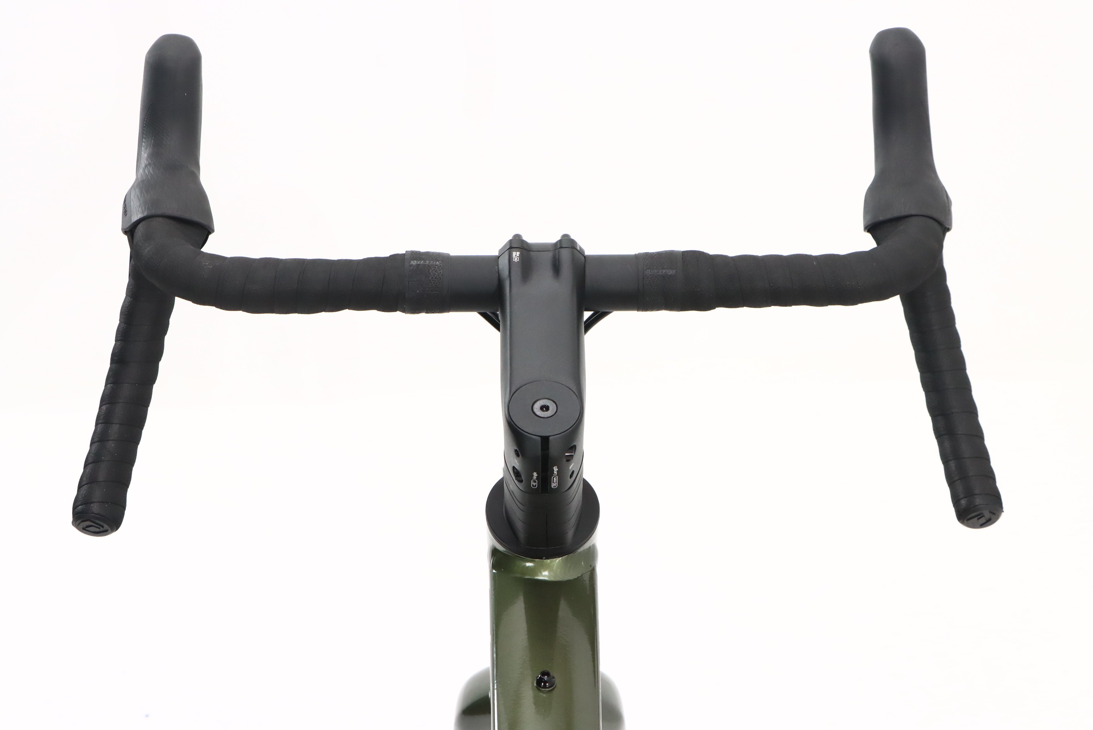 fe25be24-b9f2-49c0-93a6-e3c202b03cfd