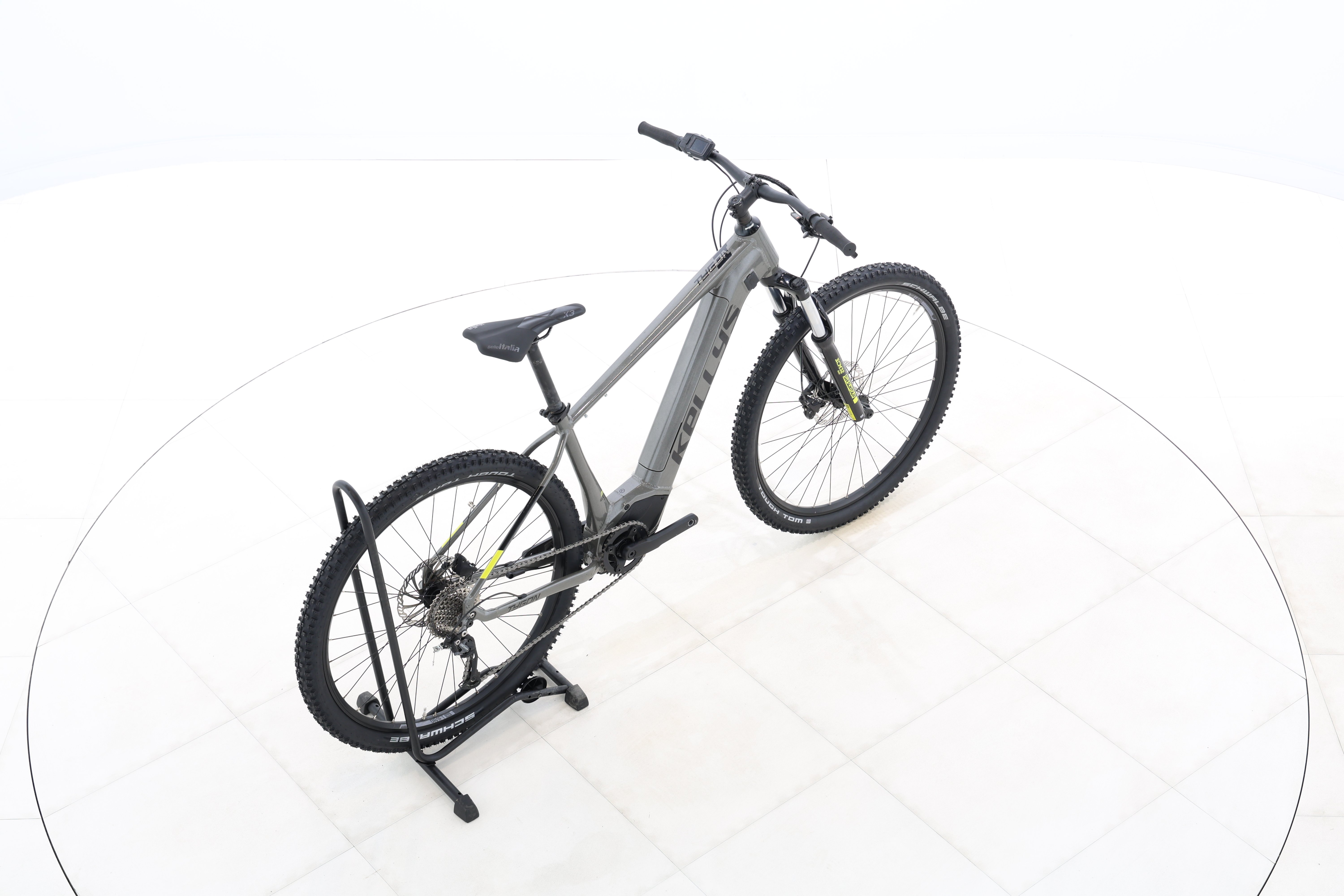 d2091f9c-8fc7-47c9-8b28-69d6dad1aabf