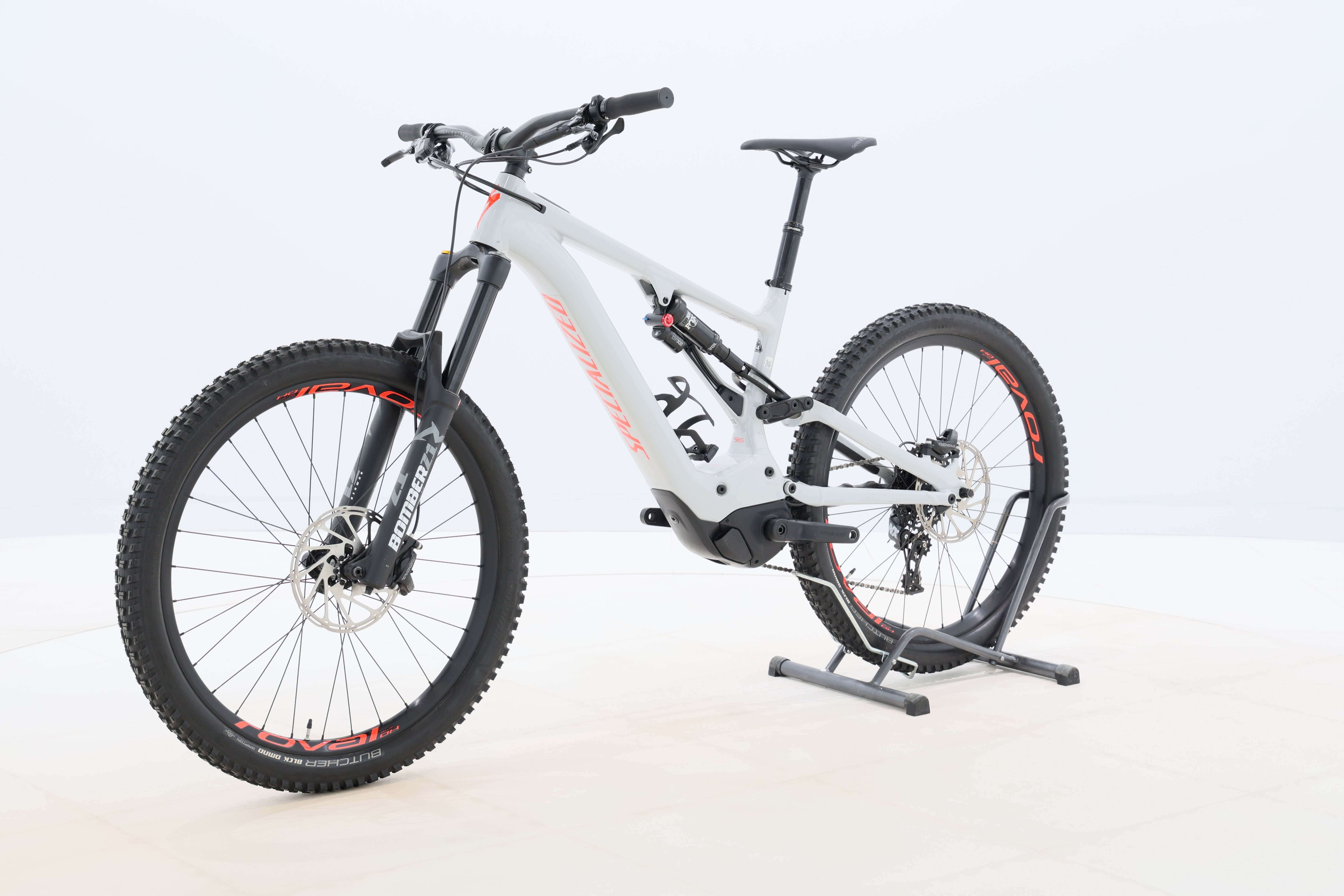 fb9cc4f9-1a06-4f25-a86f-f00cc22bca27