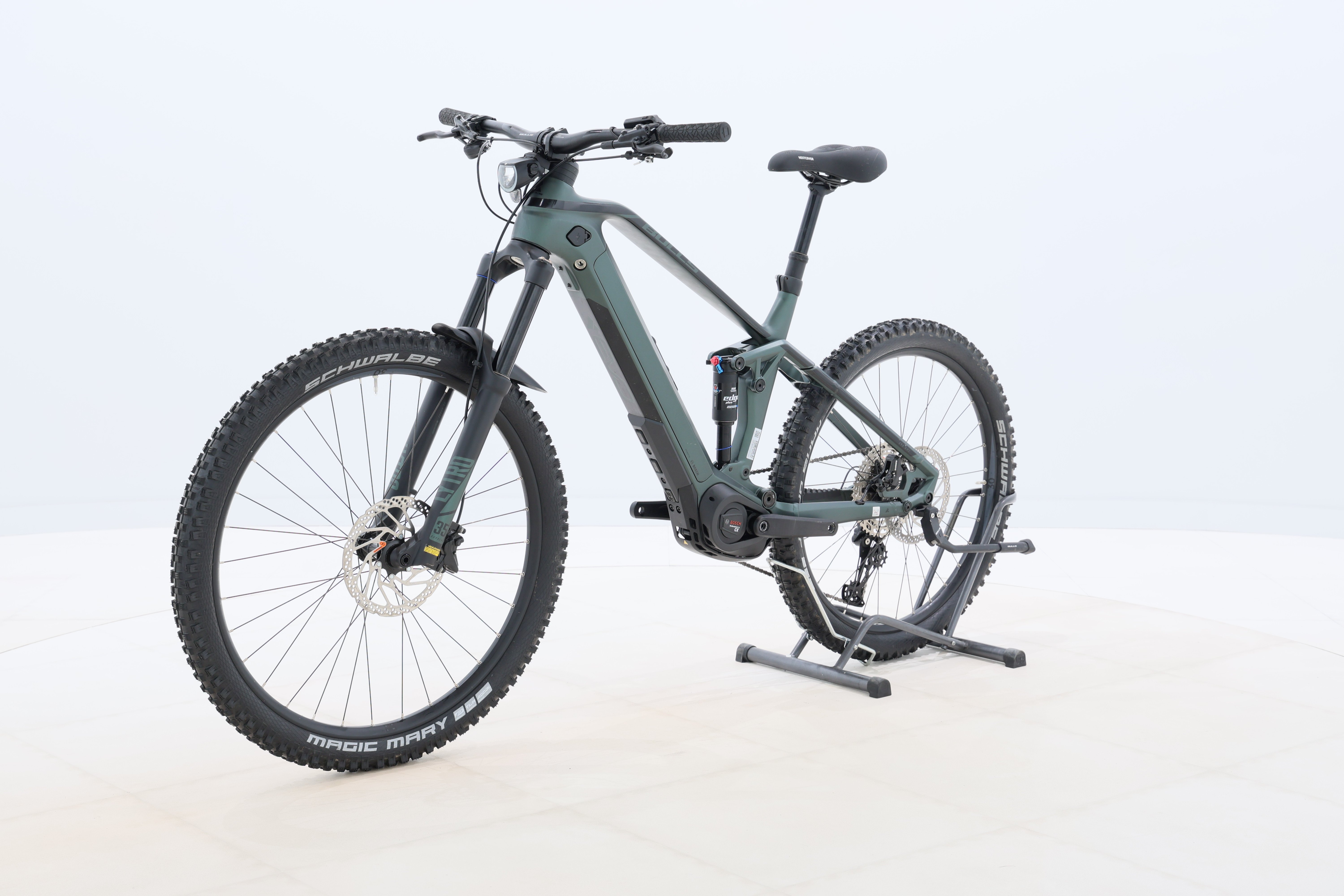 e64c0bd5-4ef0-4f19-874b-275607264b52