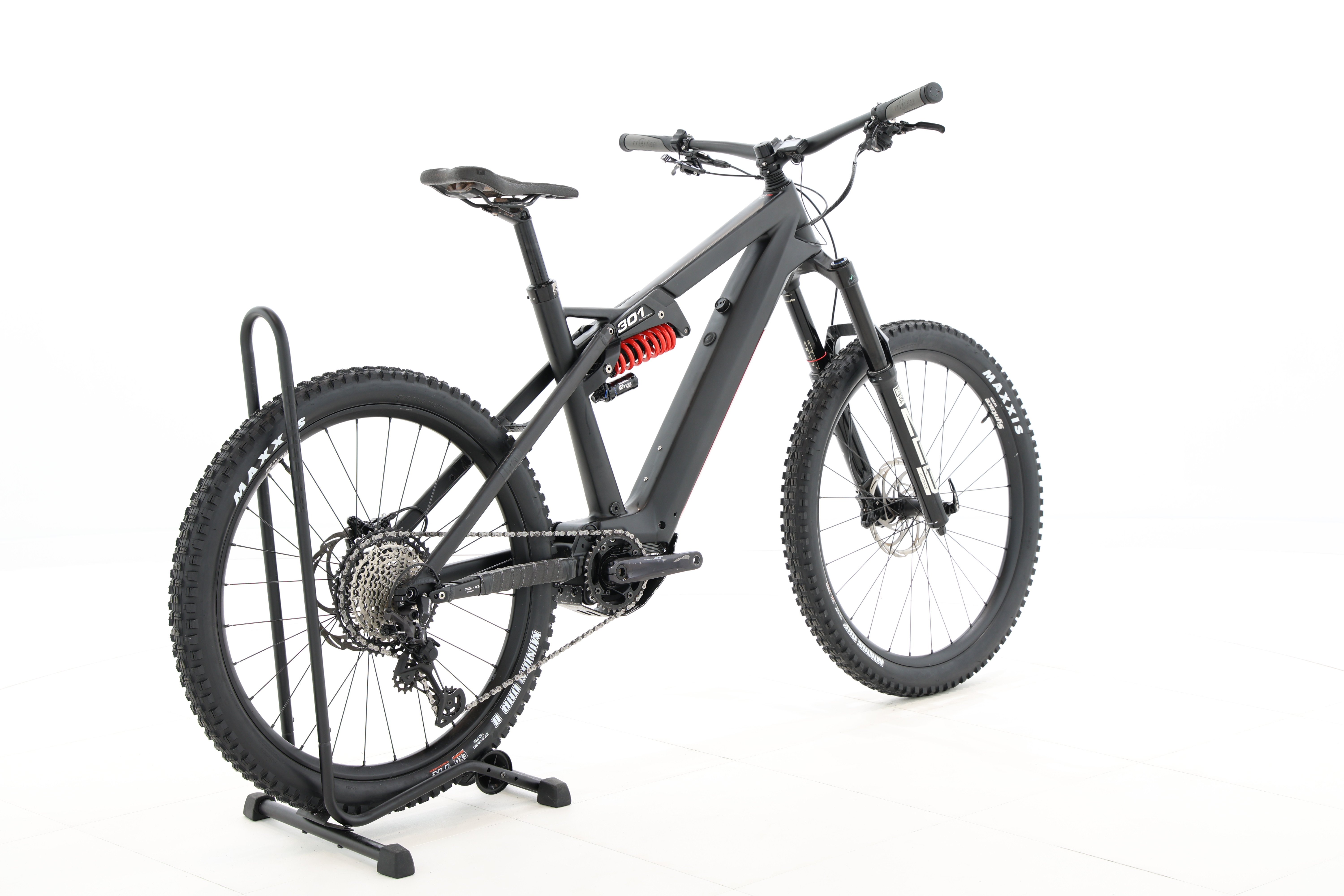 a0ca2410-9dbf-4fe8-ba24-21117c4d09b3