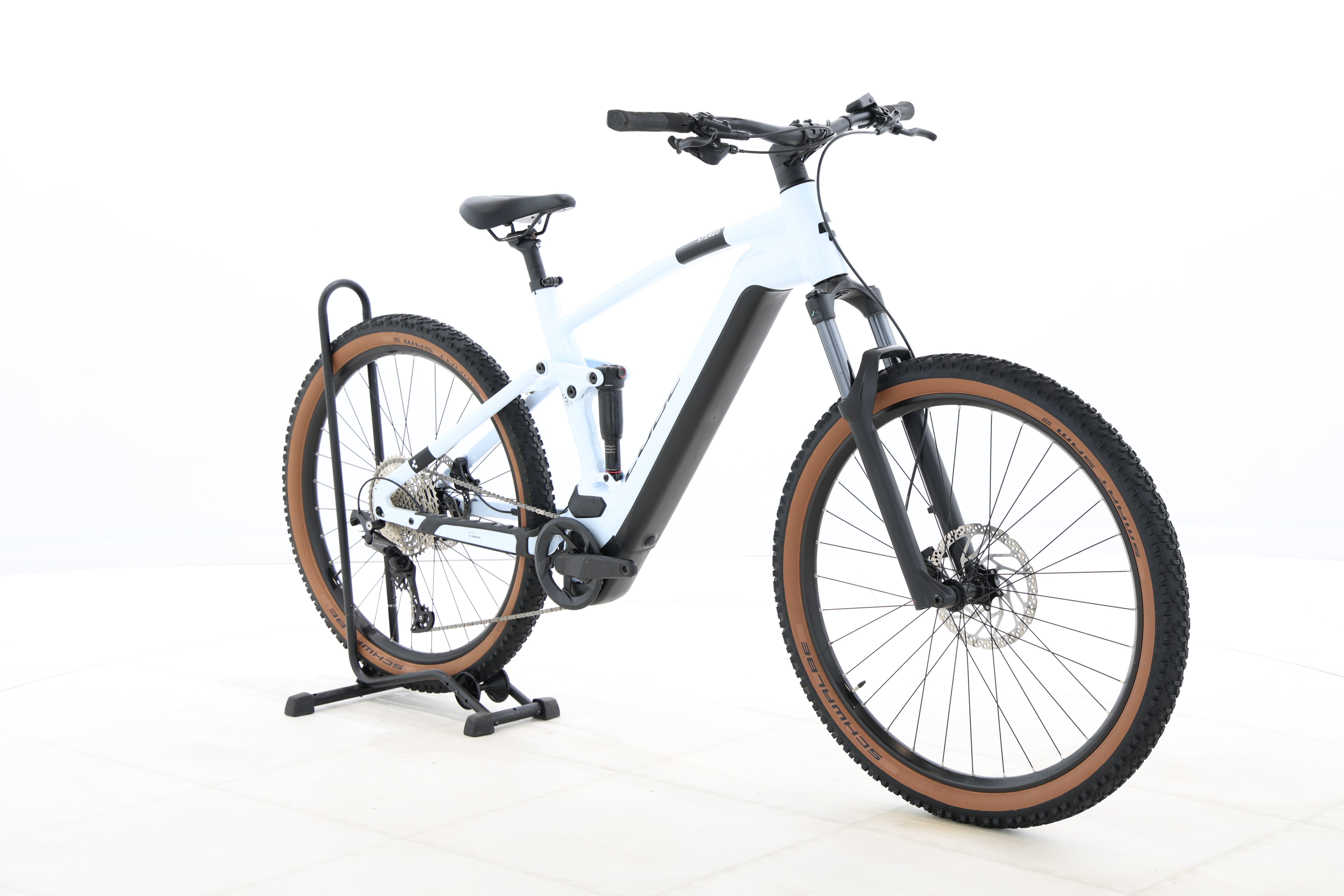 0b4d2b73-3a3e-4e27-b28b-3e3ddbe6d4b9