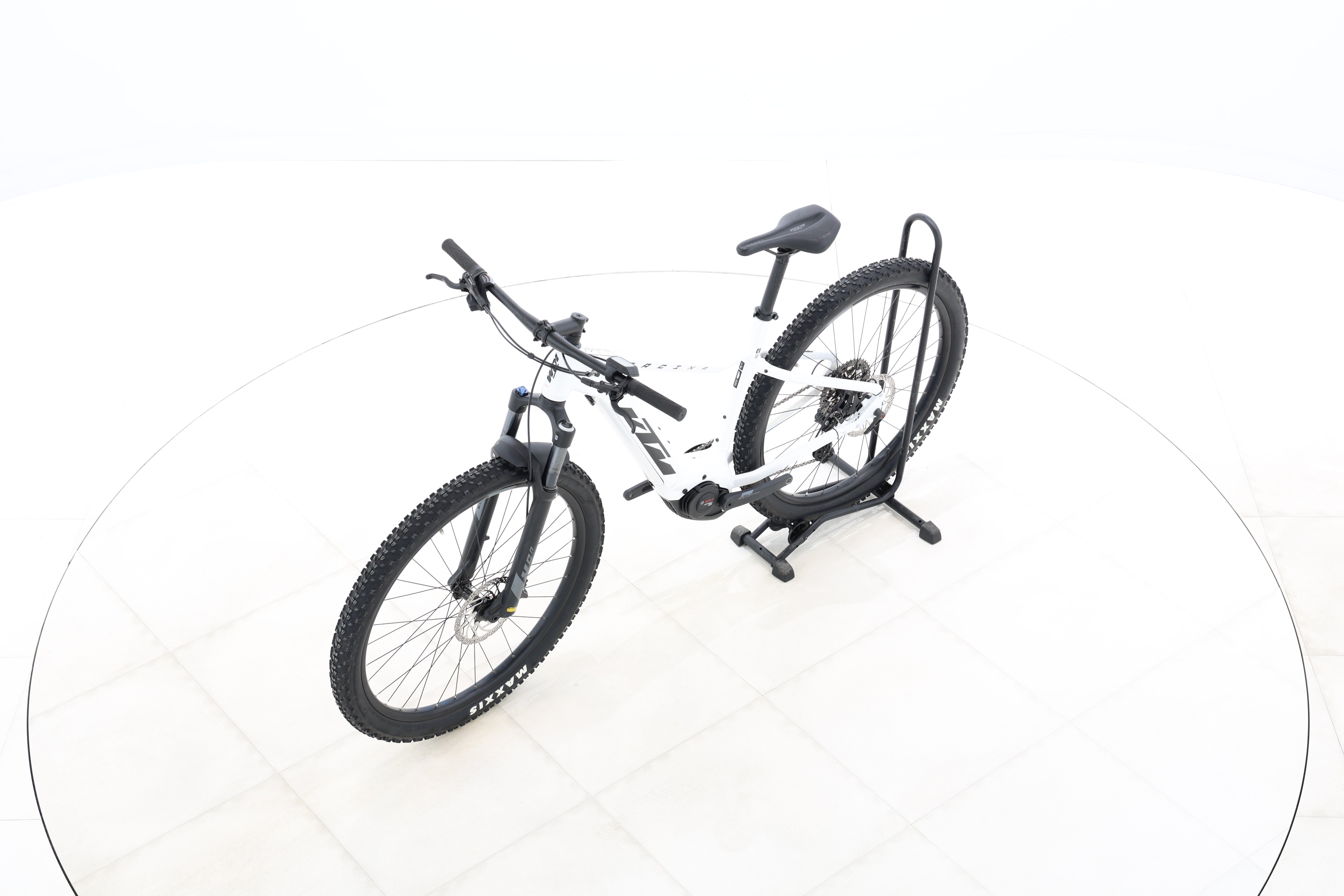 912c68fc-2b3d-422c-9009-b530ba7c3d5f