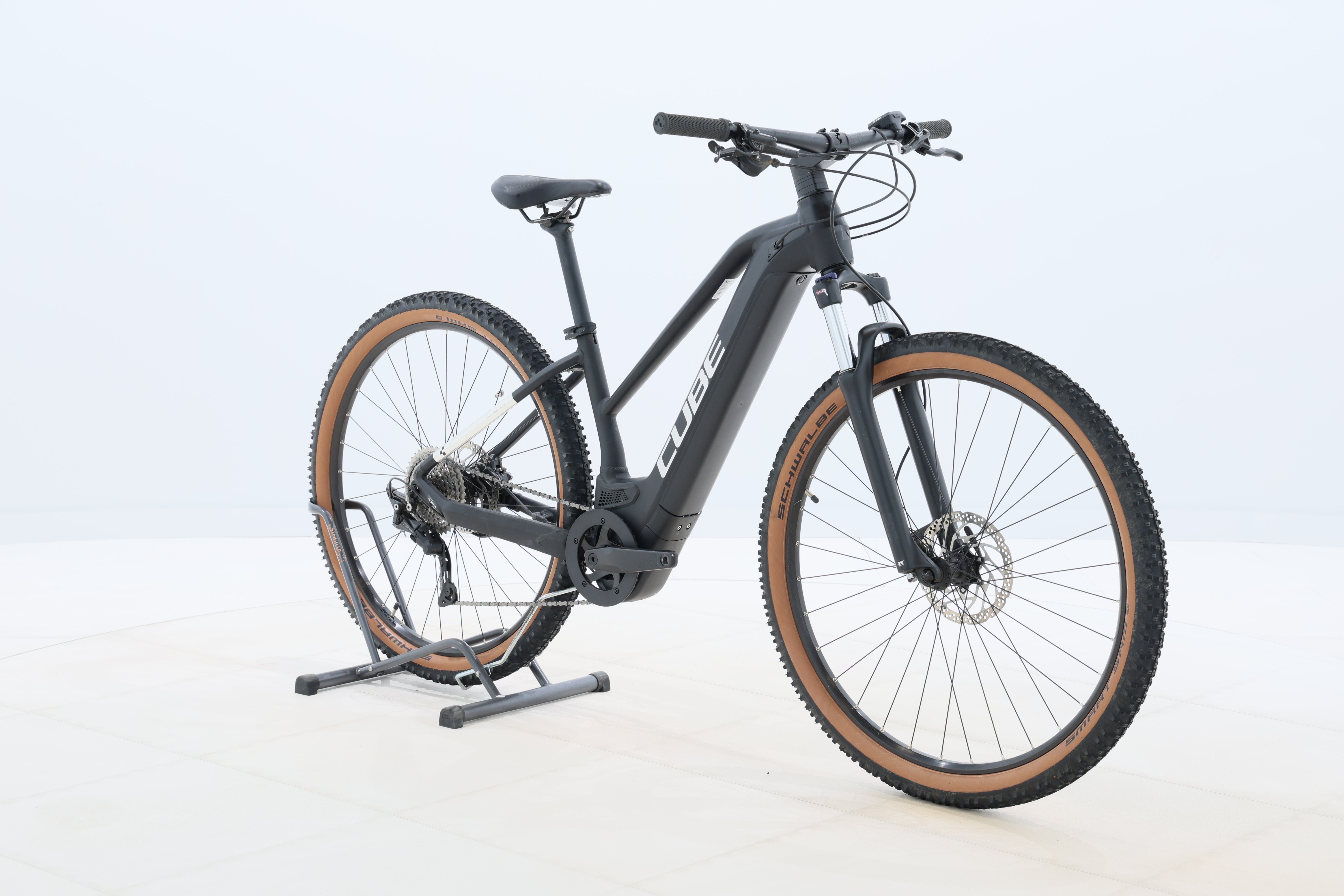 312b01b9-c6eb-4f16-bfaf-2e6246314c0d