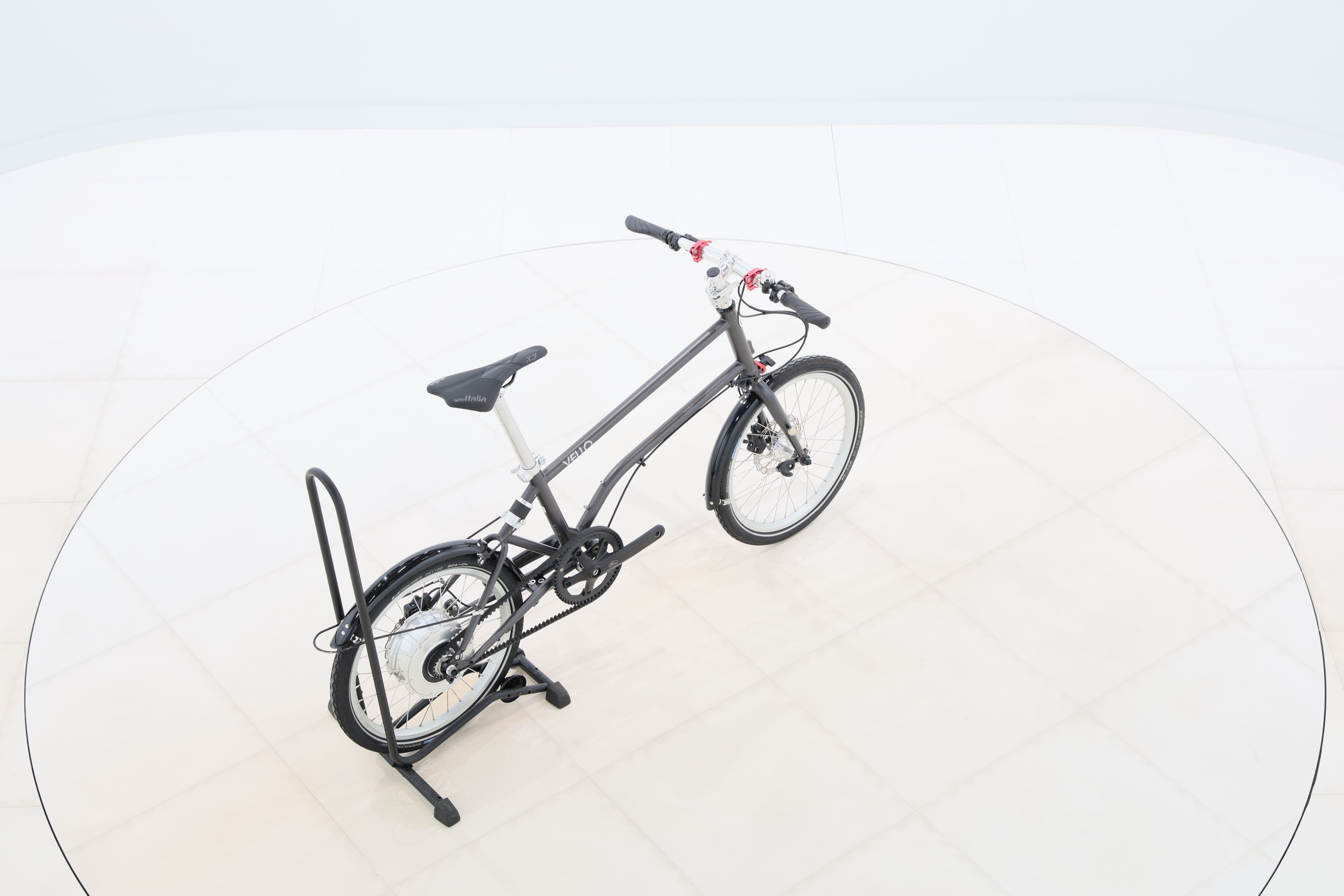 6206d346-45e7-45ee-a525-e896eb67e200