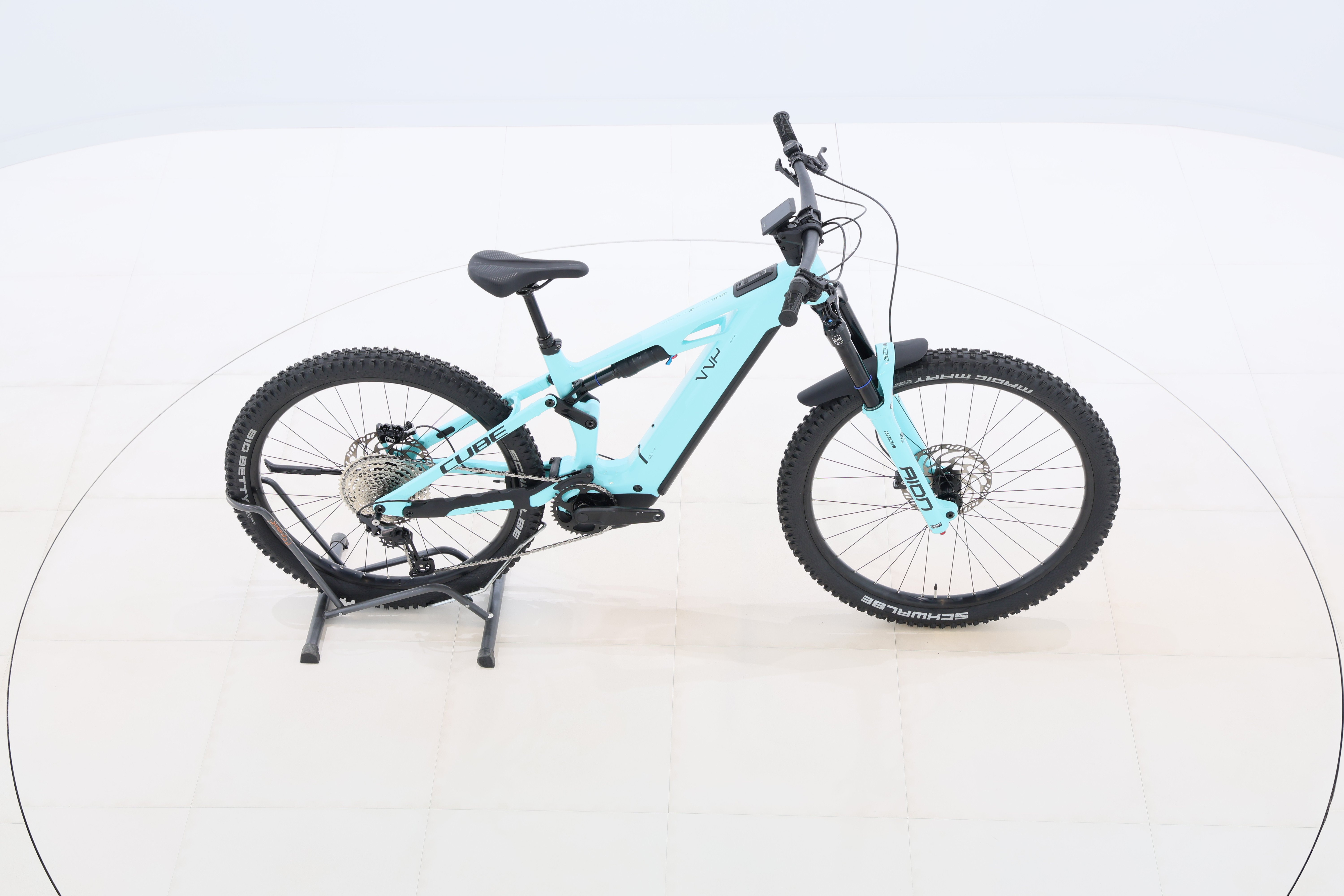 eb05f38d-1a64-4d5a-8d24-aca17552f4a9