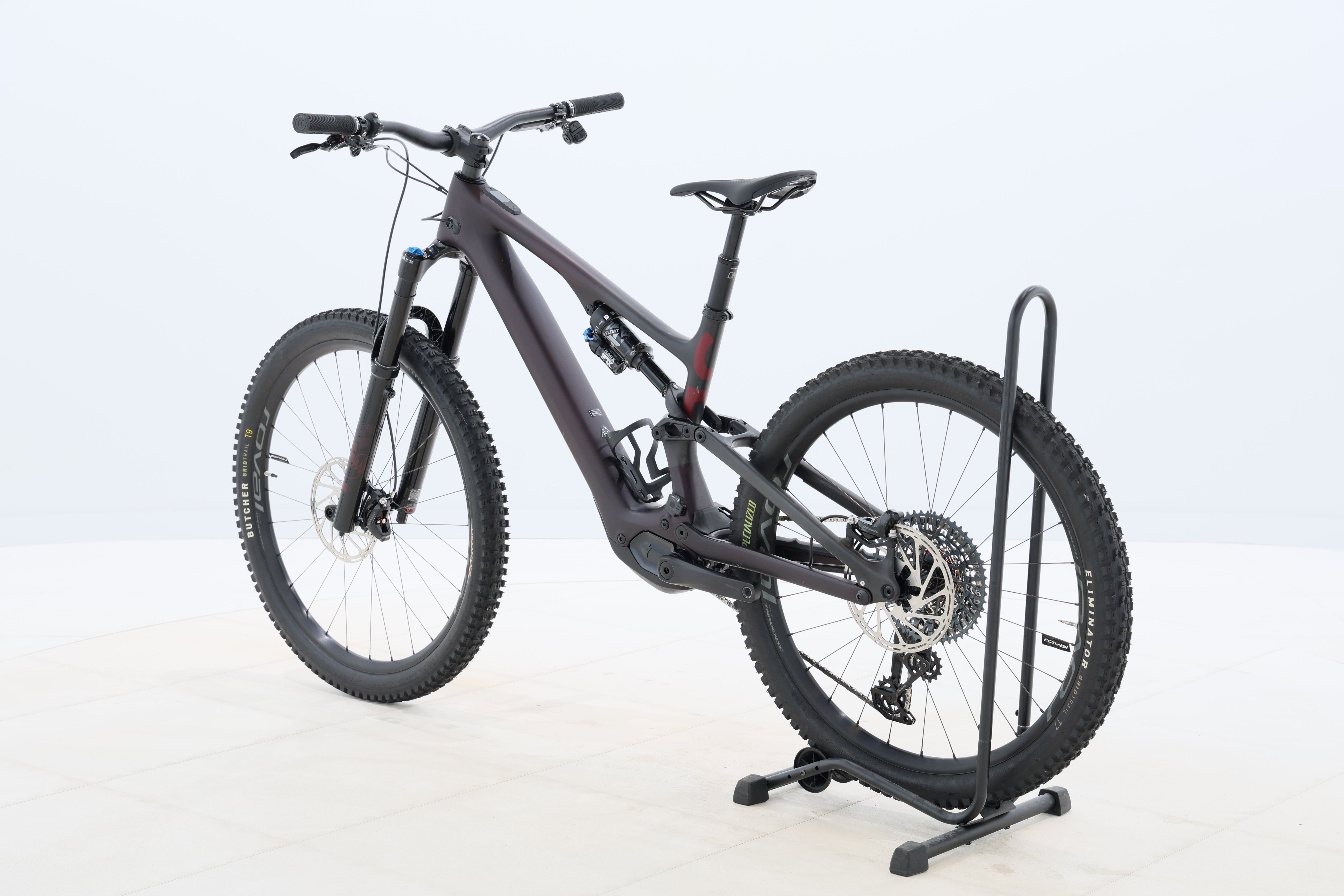 6ed5553e-2aac-4469-a895-9a4ed7eebd81