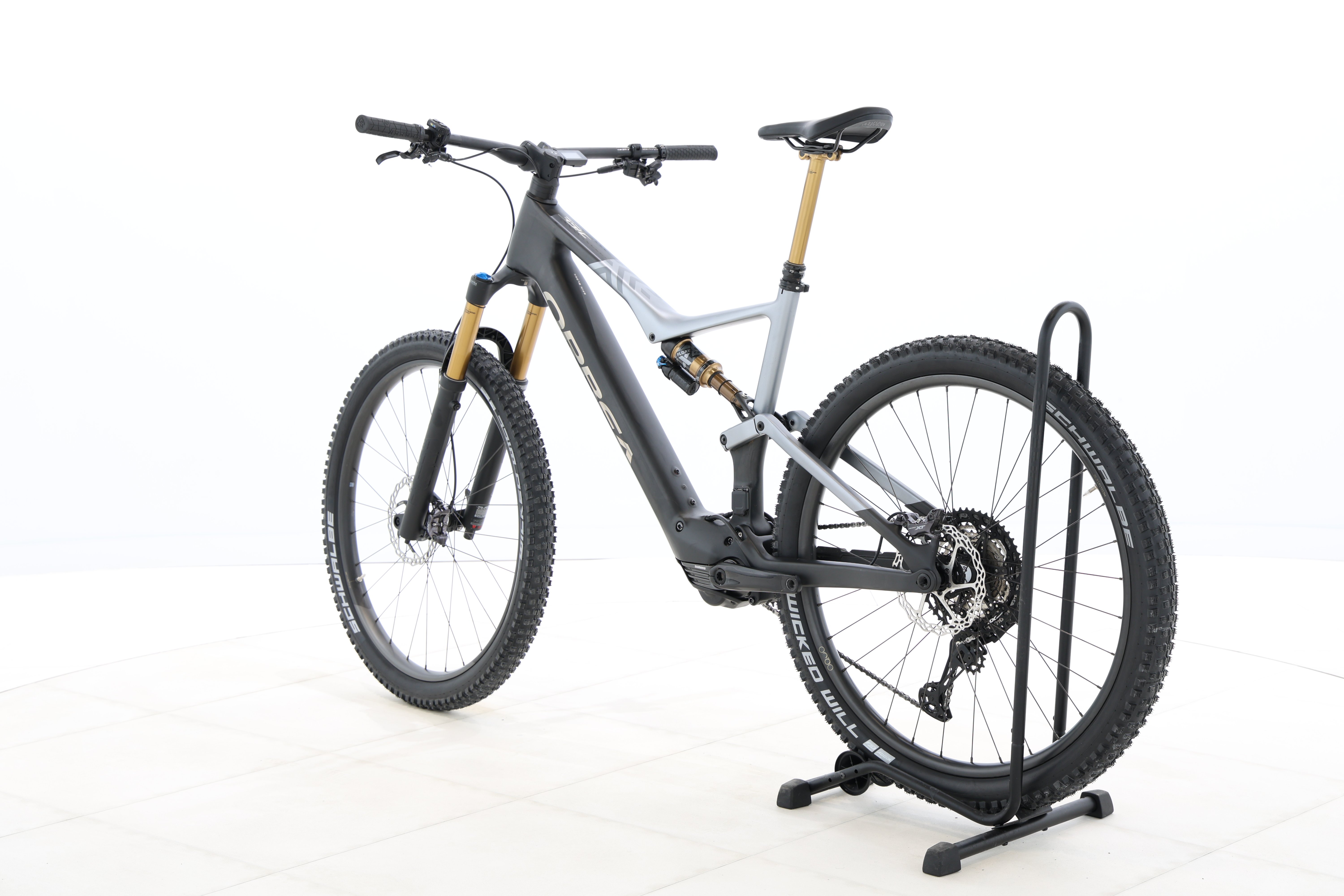 08bc4489-a47e-46c5-912c-c22057d5d841