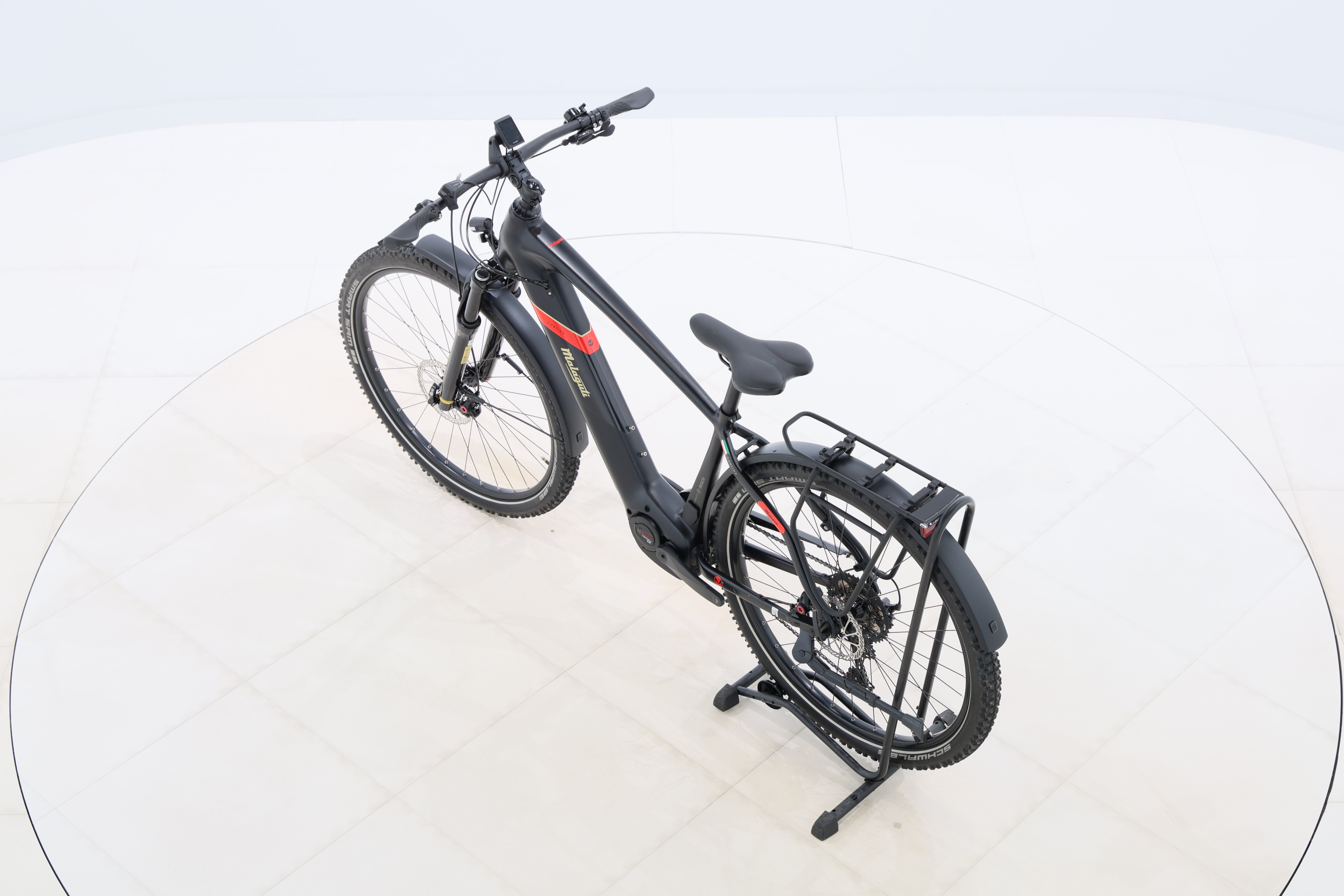 09aa77a2-b557-462a-868b-c57e6f0c2421