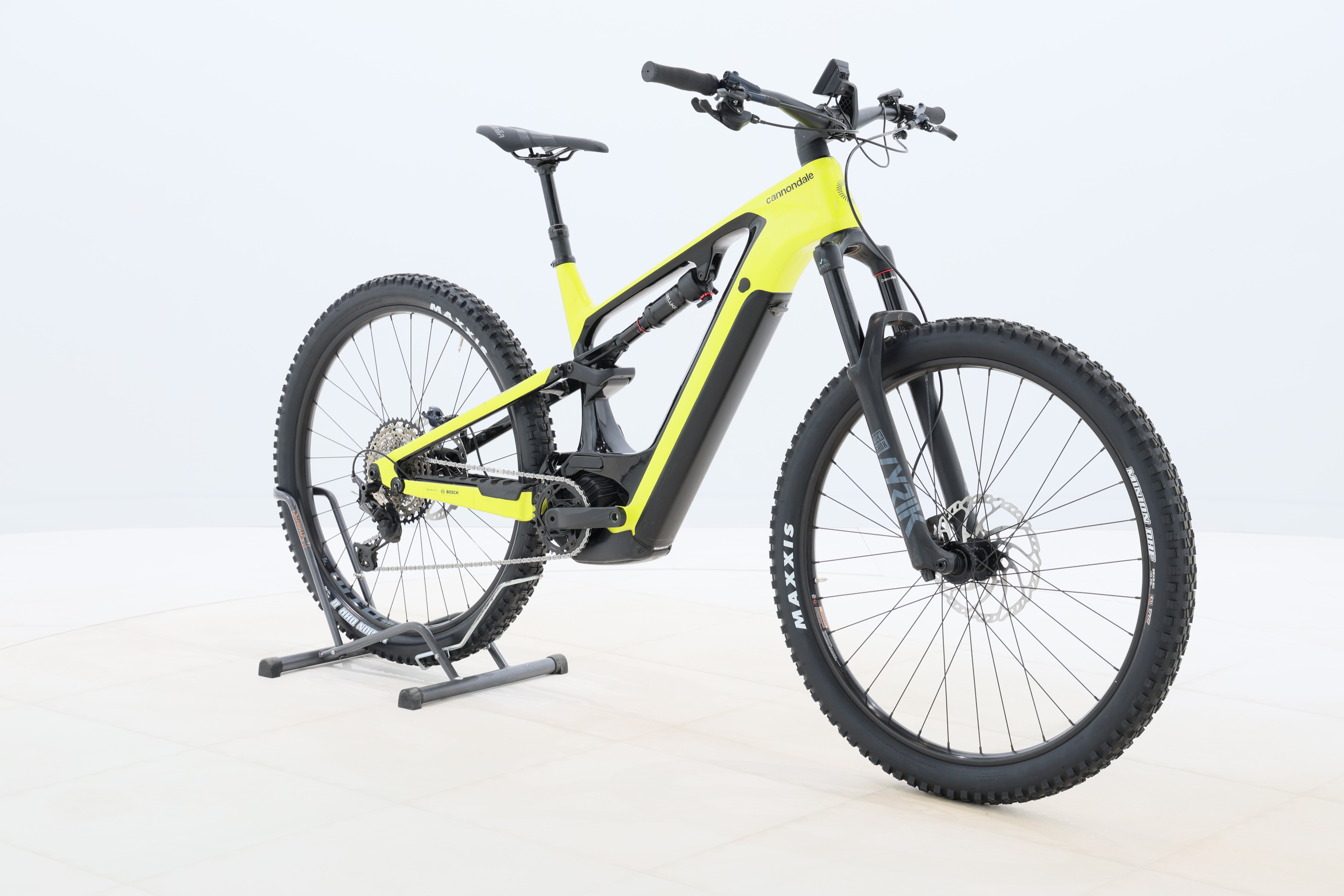 1638ec87-0527-4040-a0da-a6eb1c384e66