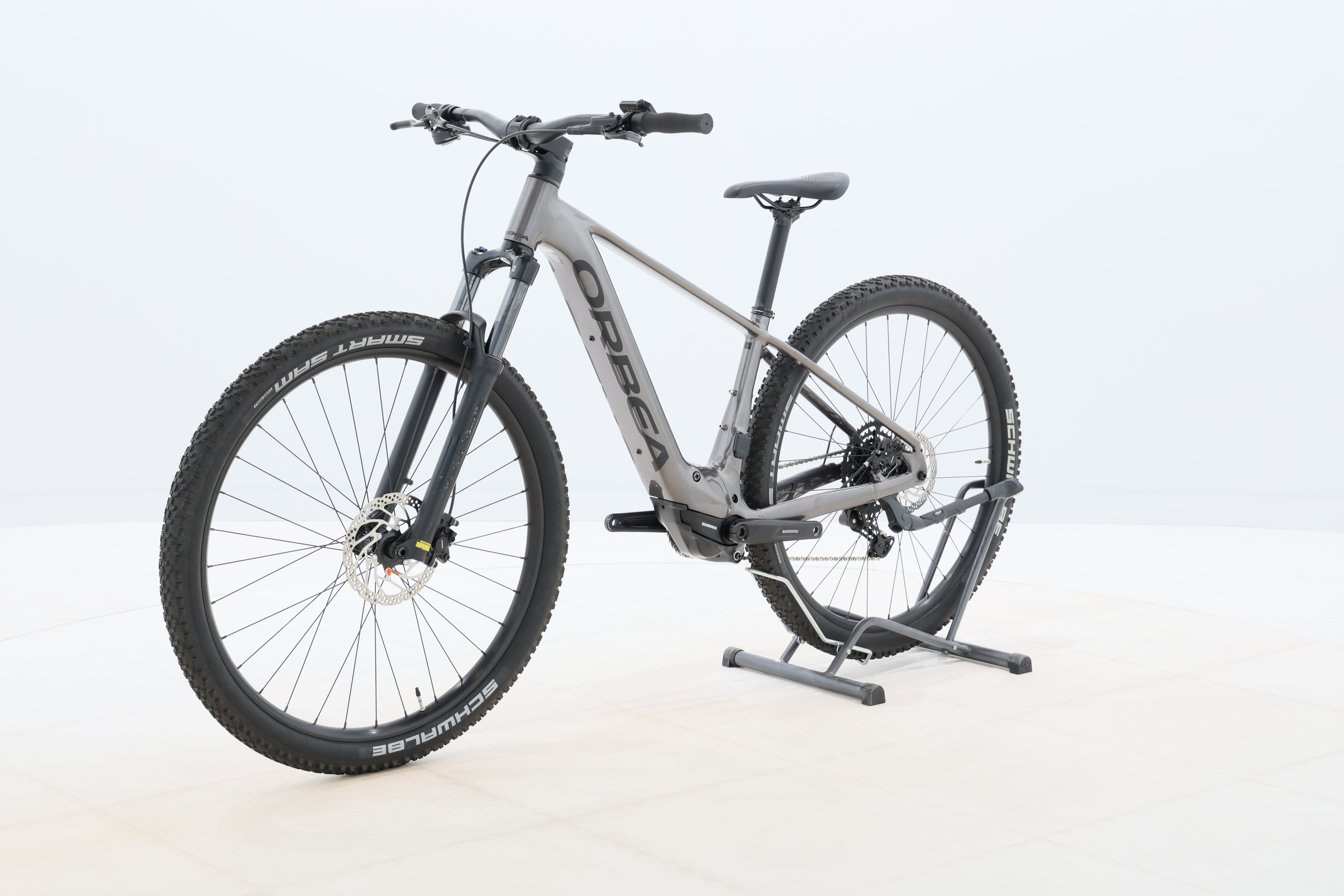 2eeb091c-94d2-42c2-961f-ede9a3b02e9a