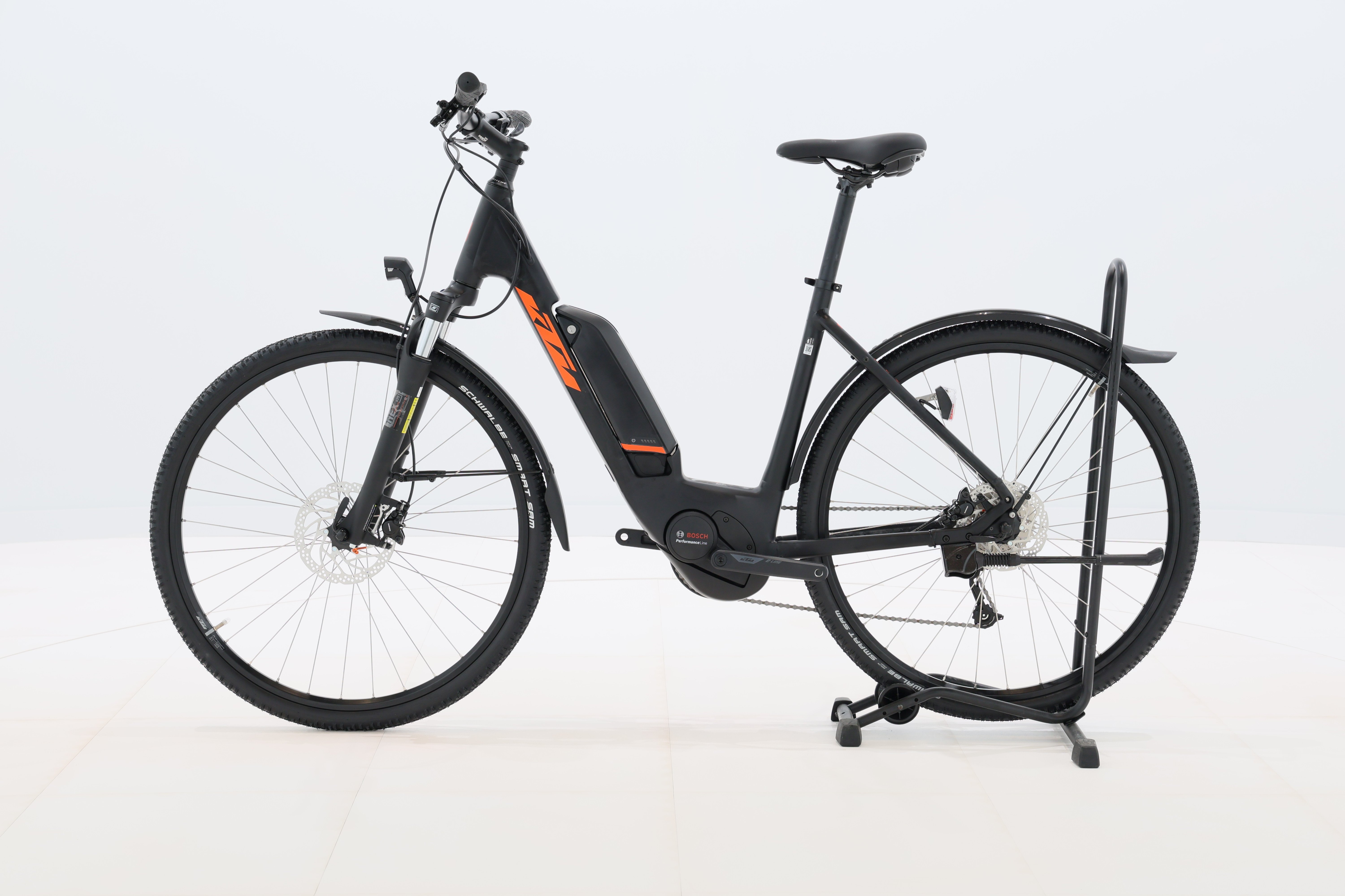 cdac011a-ce60-42d3-a742-3540f6b2d128