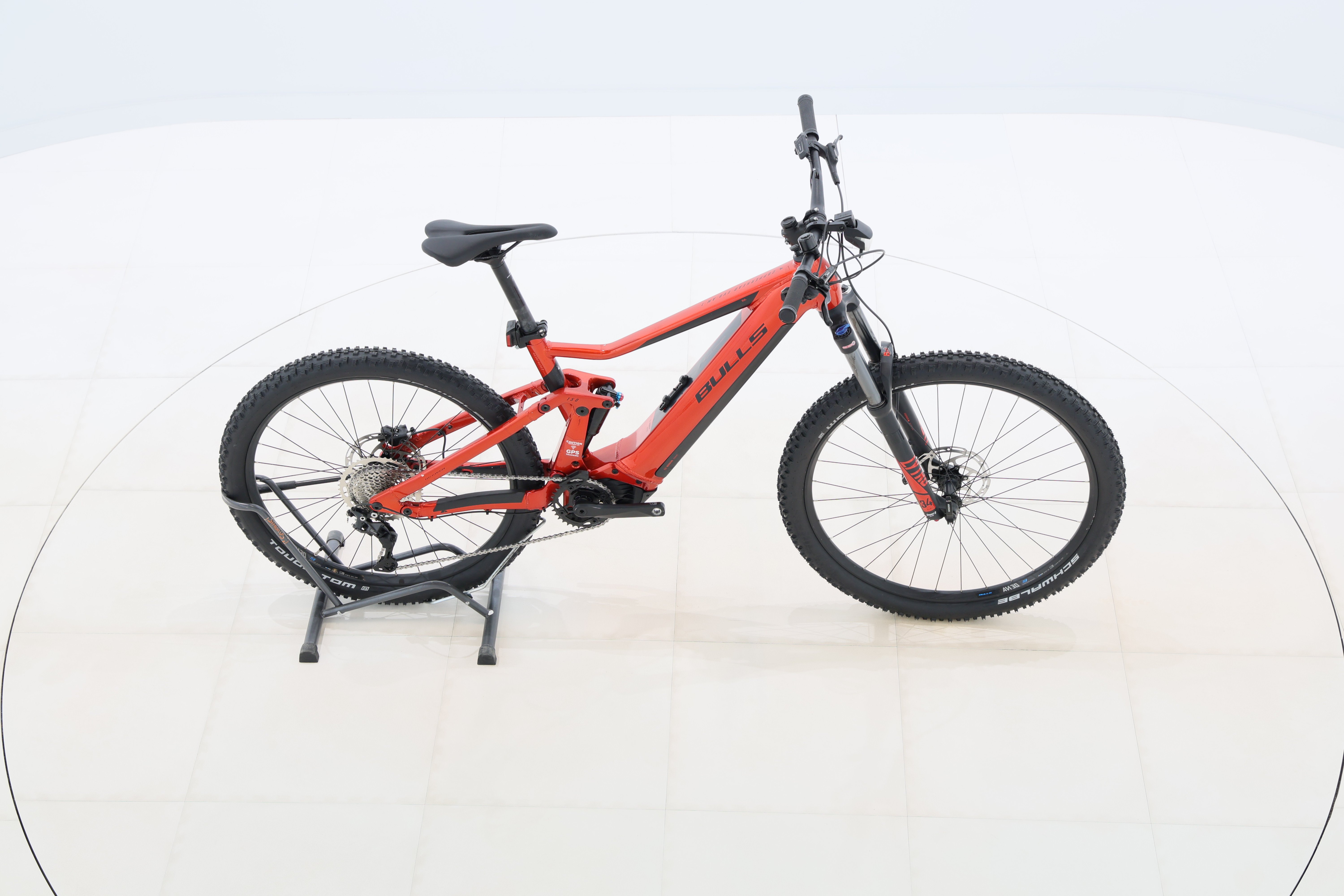 8a9f6f3b-bb46-4cbd-acd1-0feb8e3dd1f6