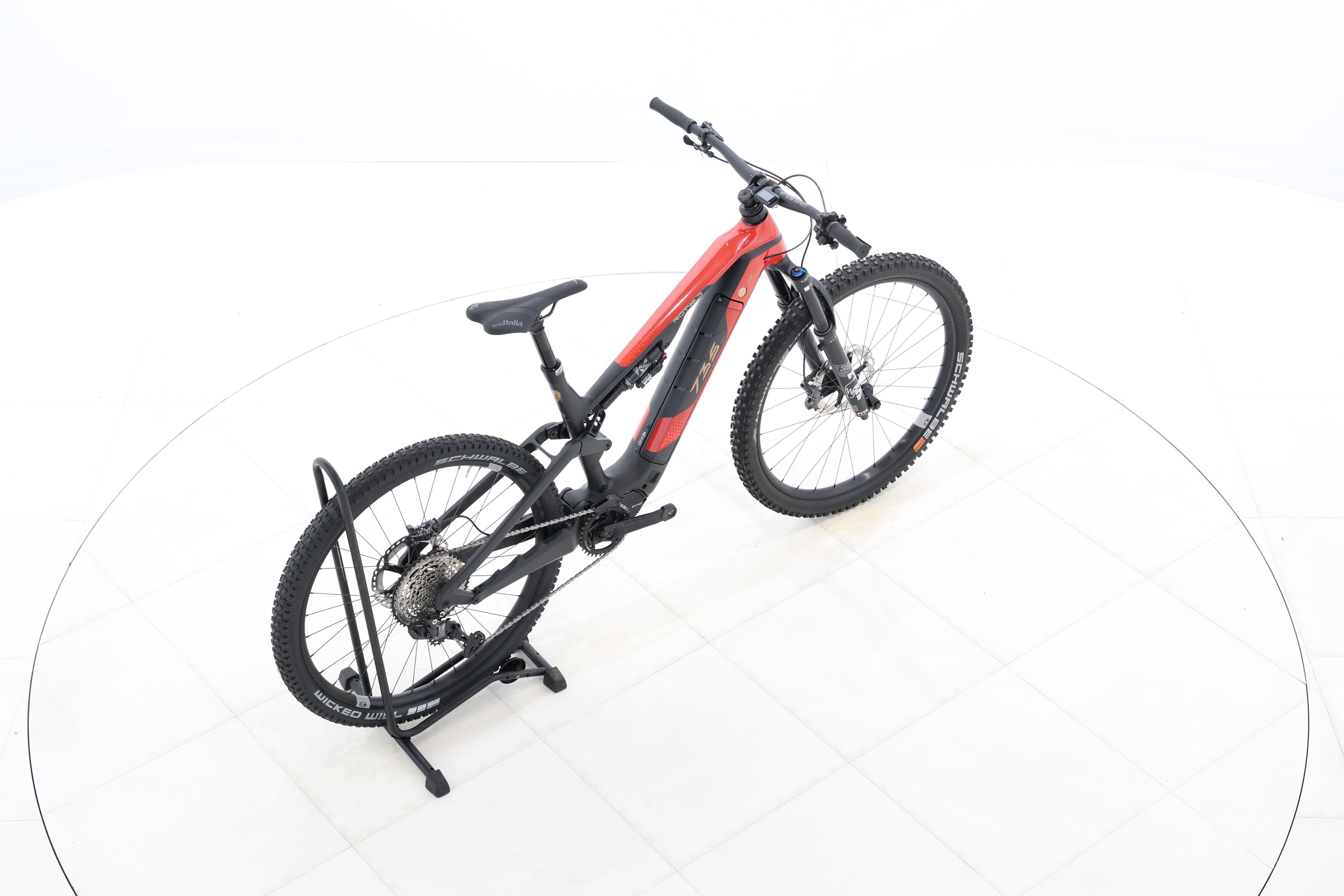 40d8ec3c-107e-49d0-bf5c-da0b6b81912a