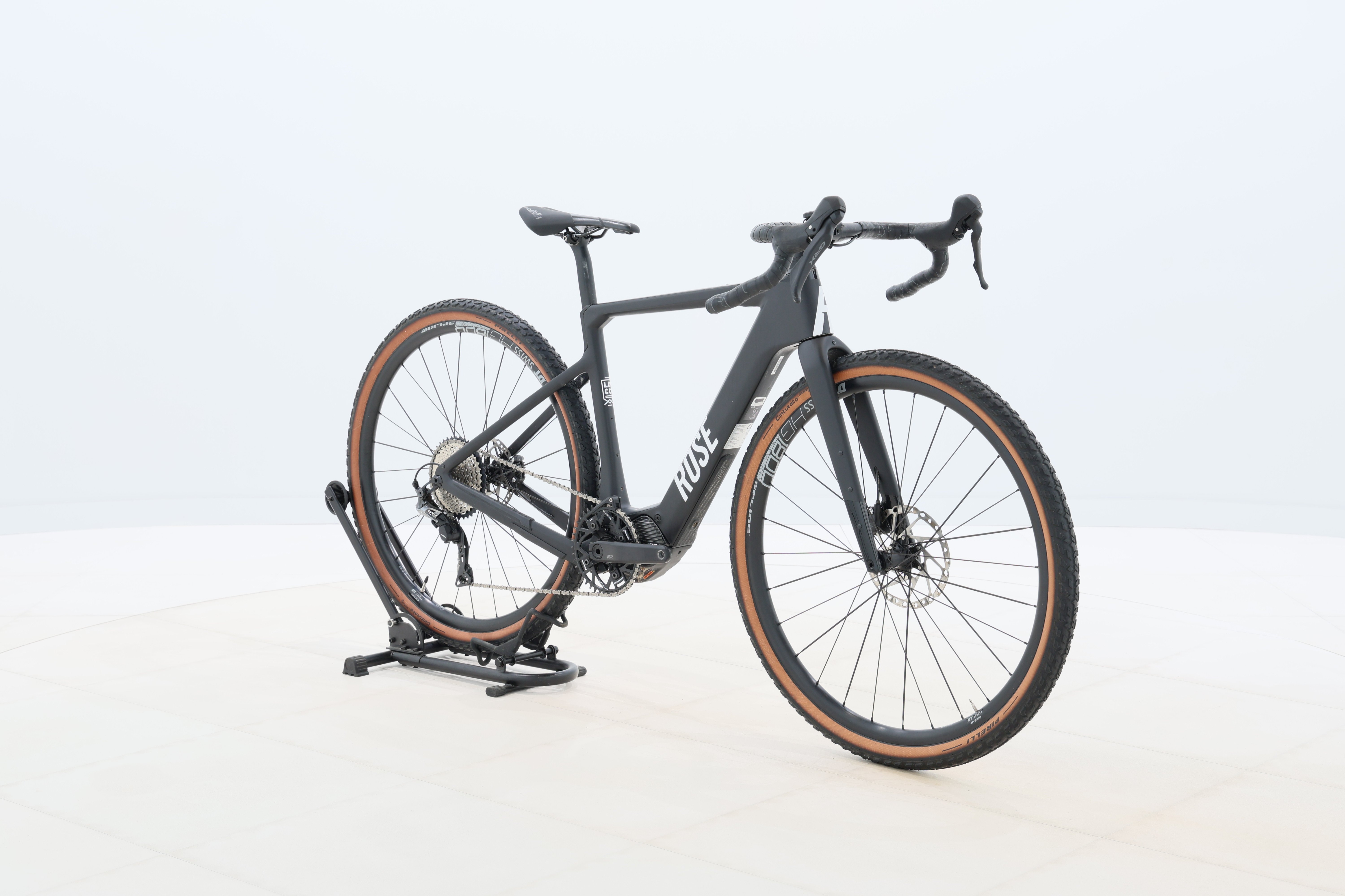 a36de24b-5a69-43ec-b448-fcd3bc702fe2