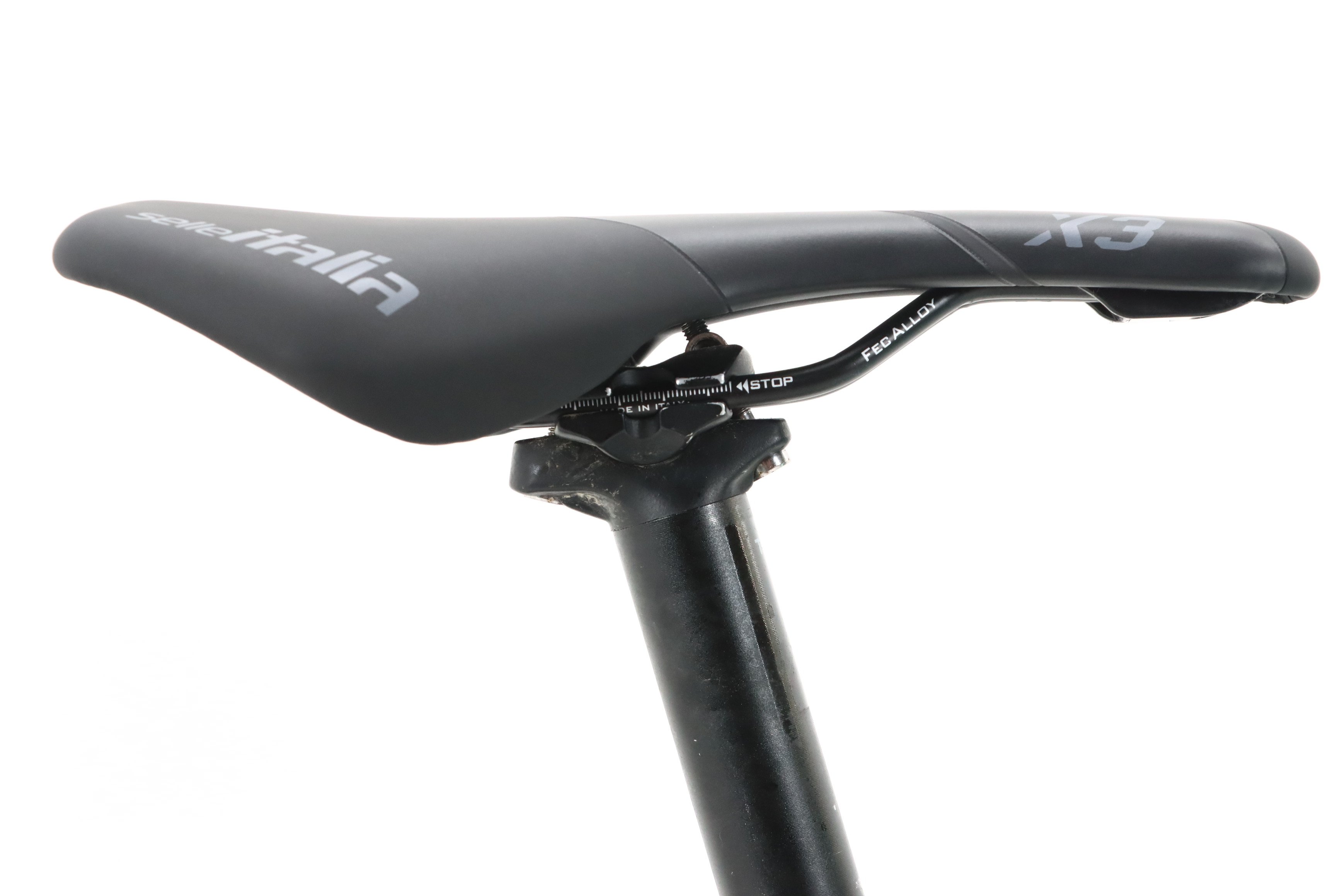 c6a8d1e3-46df-462e-a585-a935aed6328b