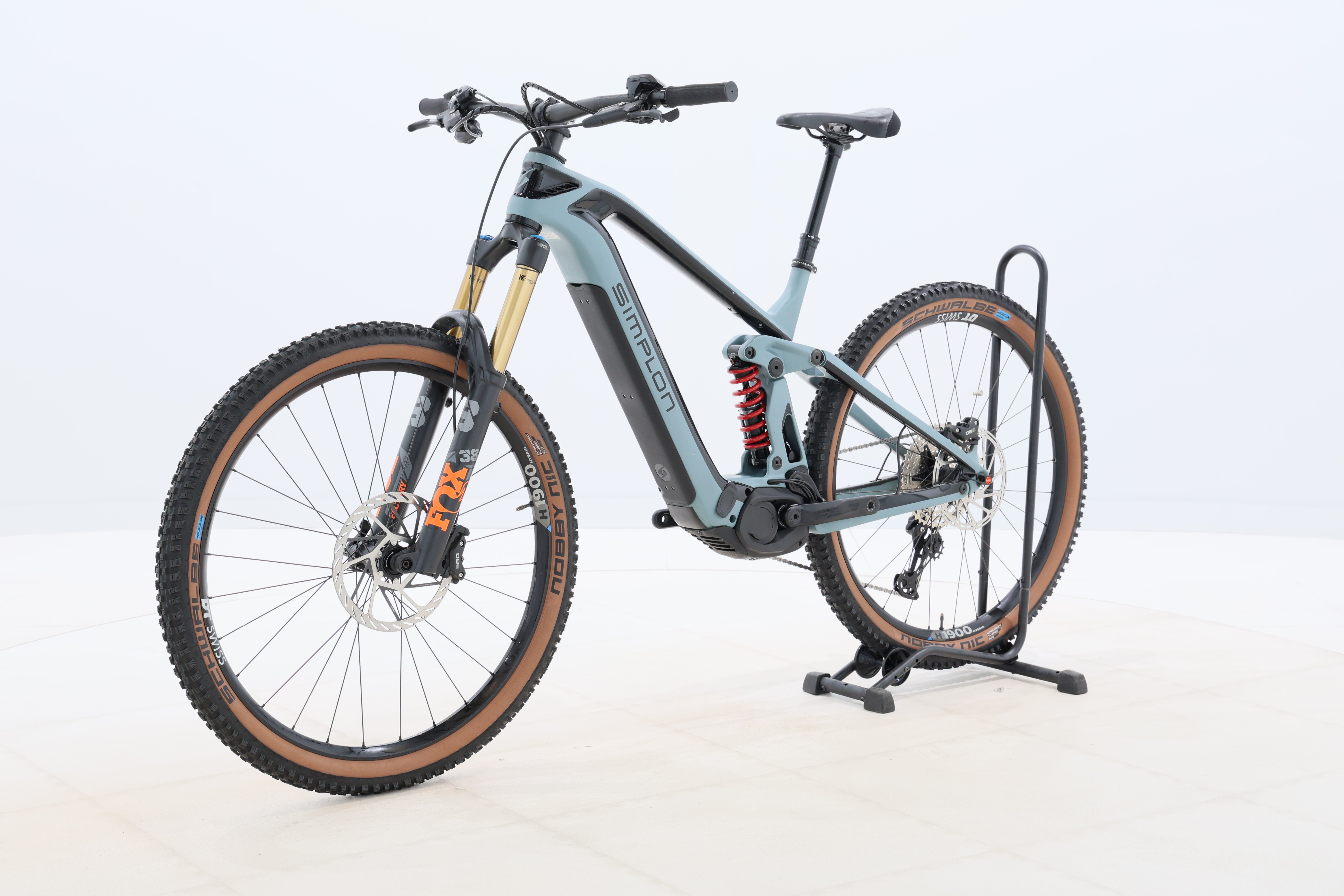 70d78526-1913-4326-877a-861105aa3e21