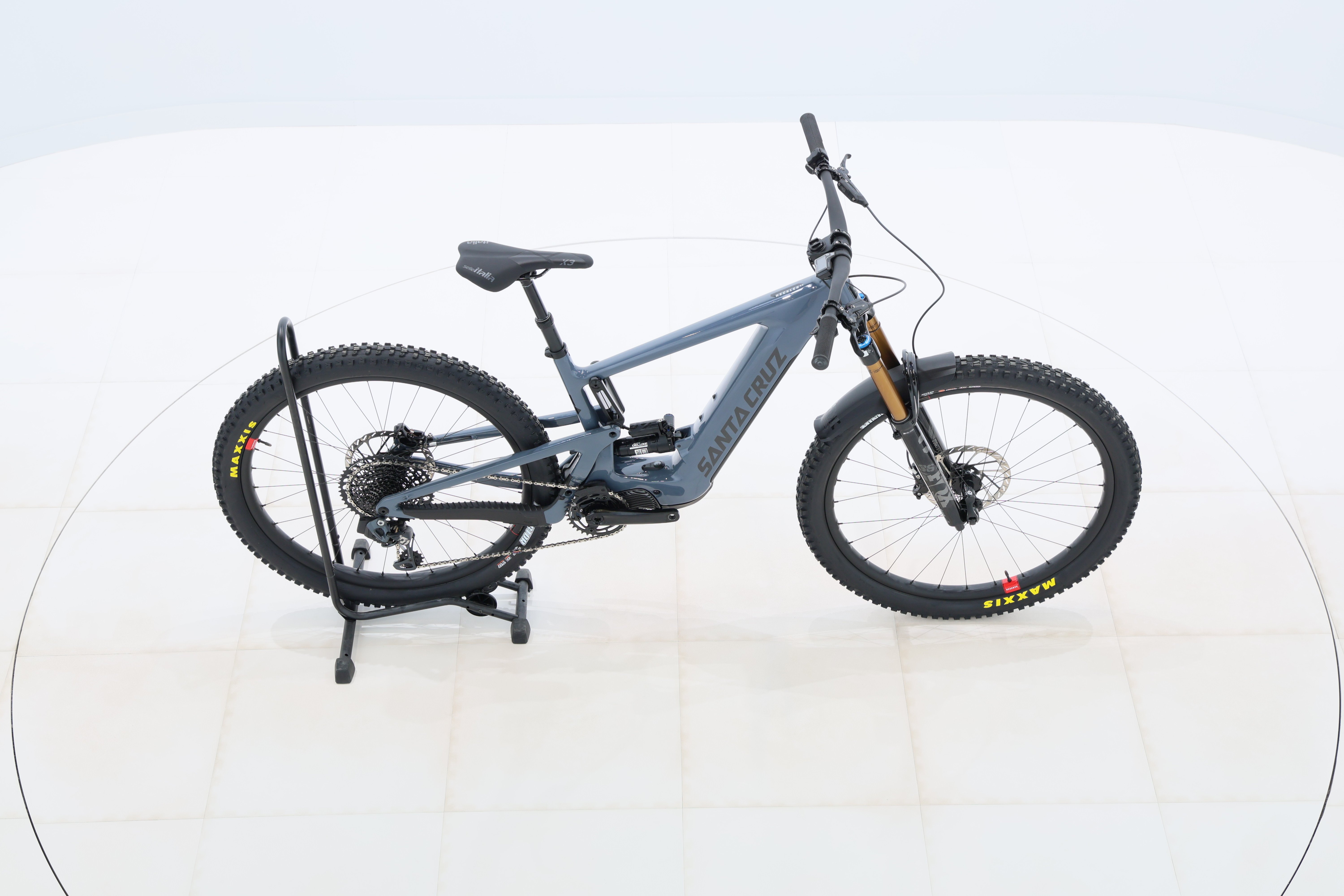 01c2a258-34f3-429e-b231-f1a166640910