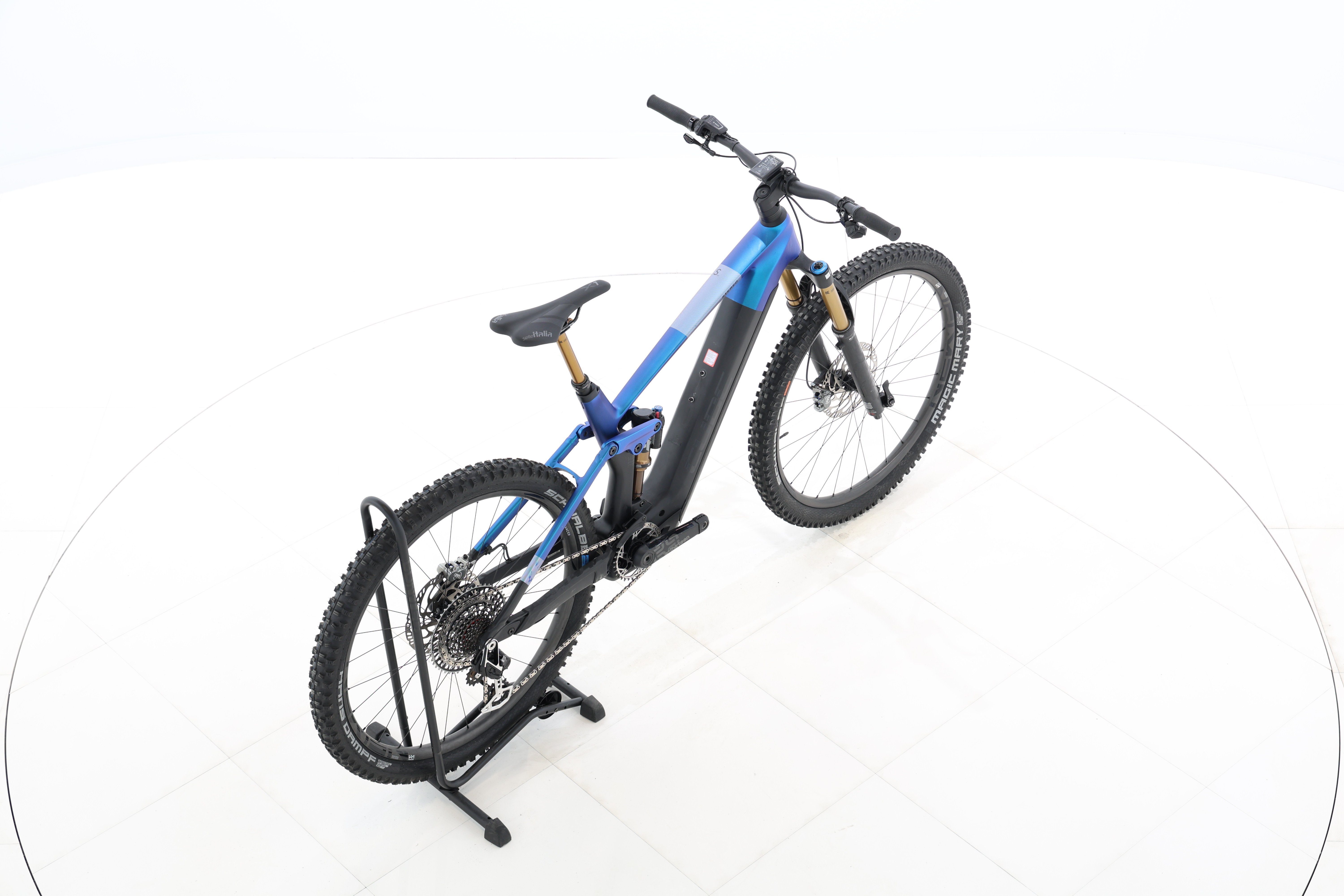 cd06239a-073d-411e-9e3b-b14eb29e31b7