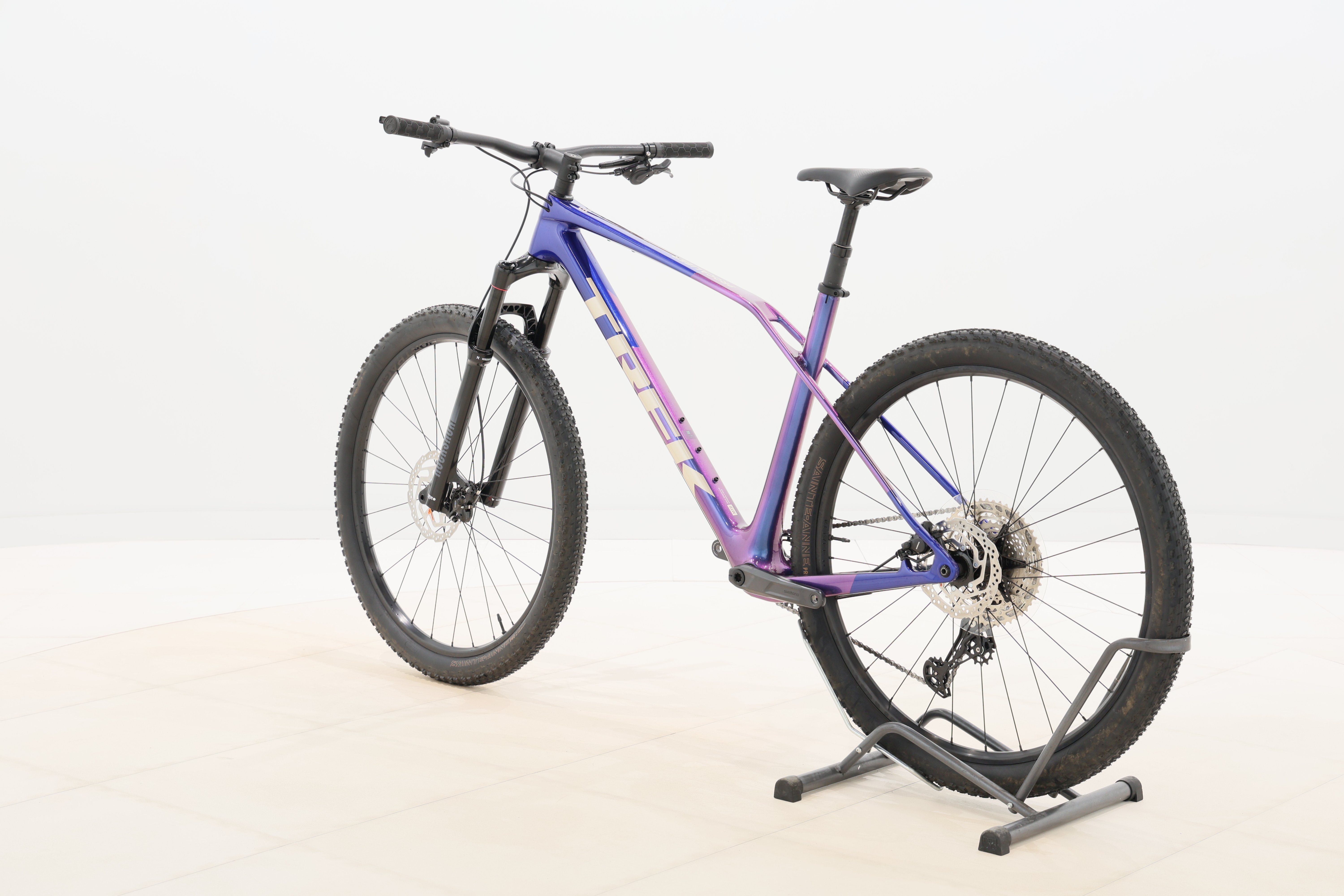 e363a0ec-fdf7-43d5-a3f0-b381a7c113f0