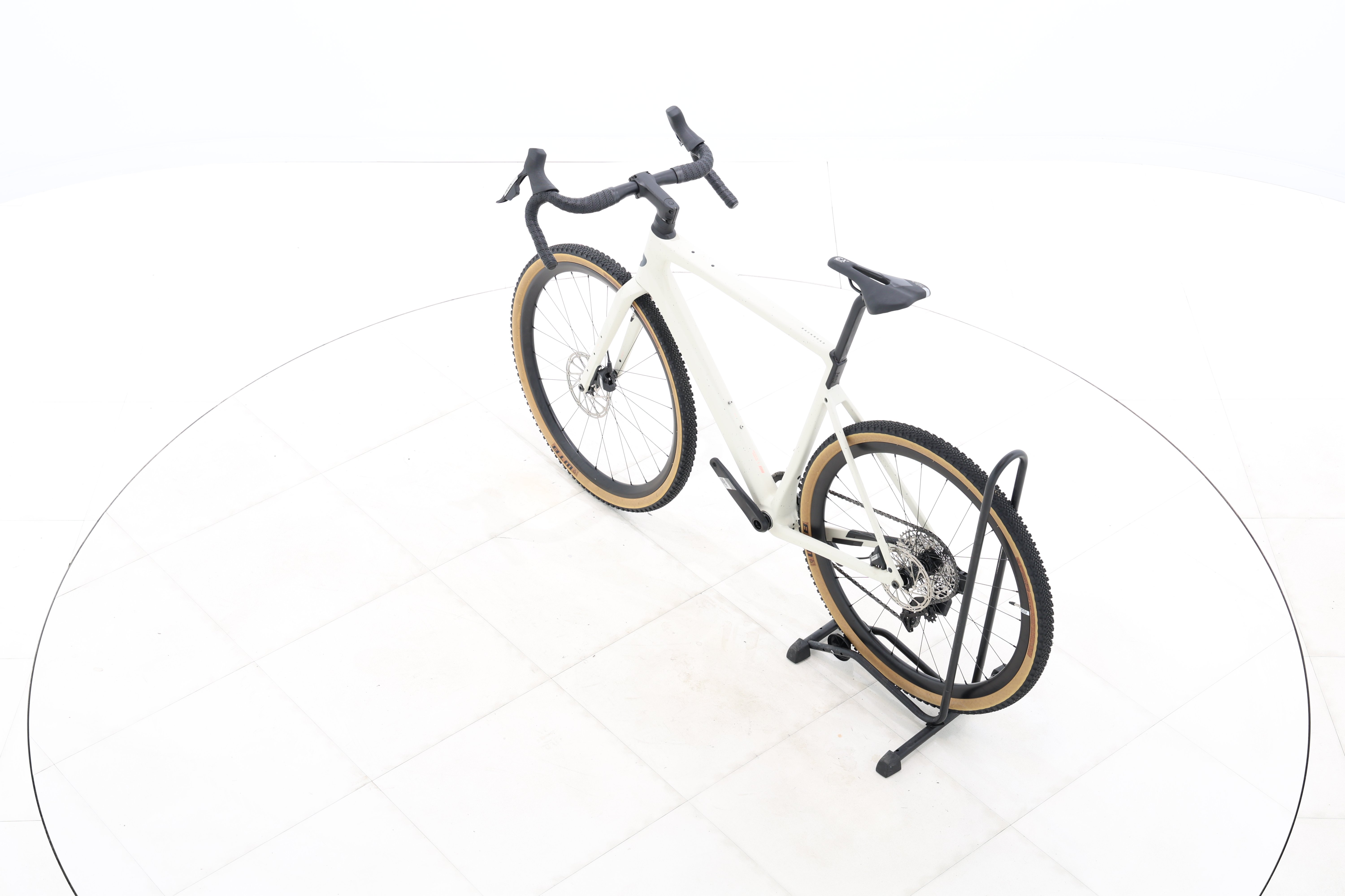 6479b4b4-6d81-4d9a-9e78-d6d61382e934