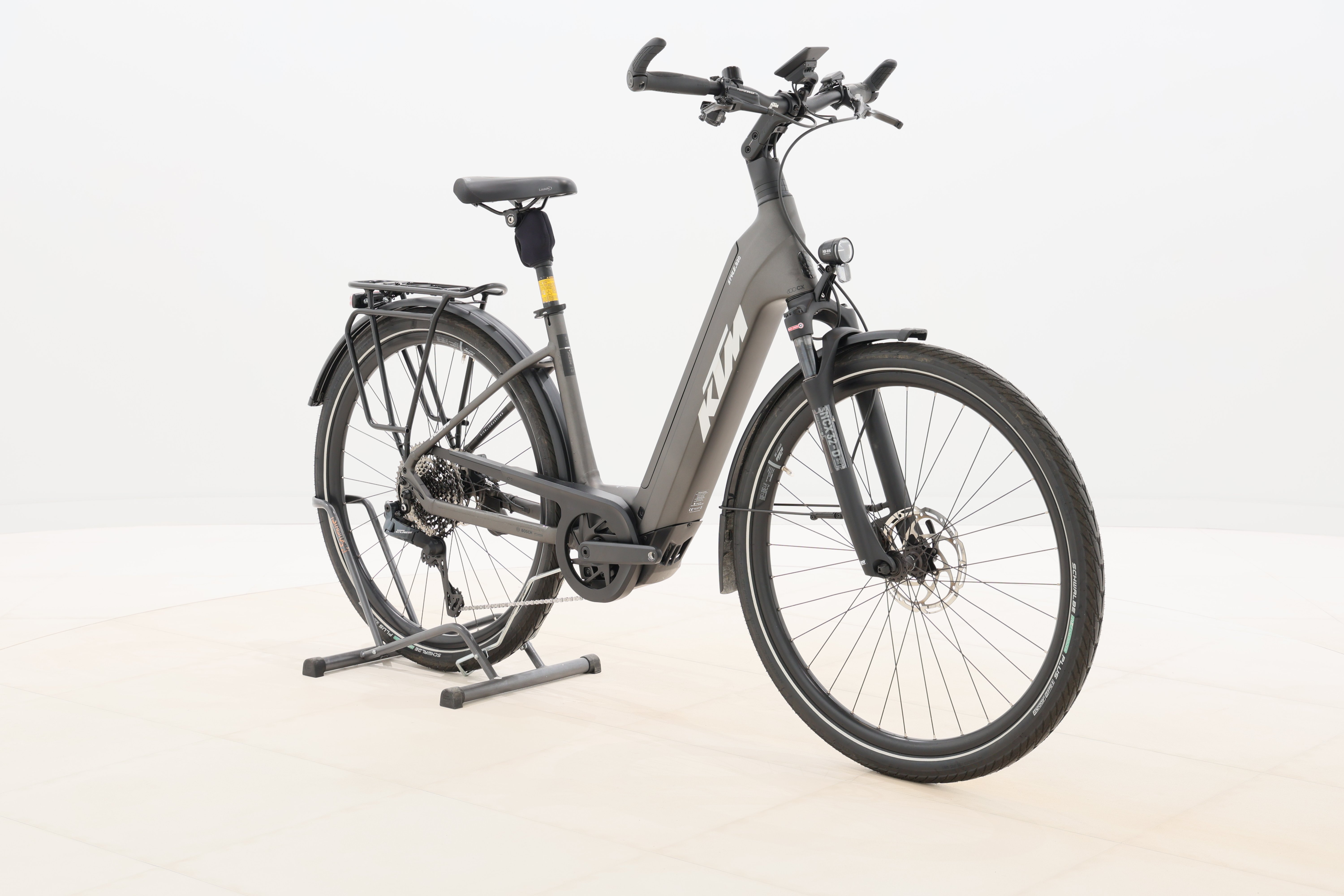 d258eedb-f8e2-4b61-93f8-5edfe9898096