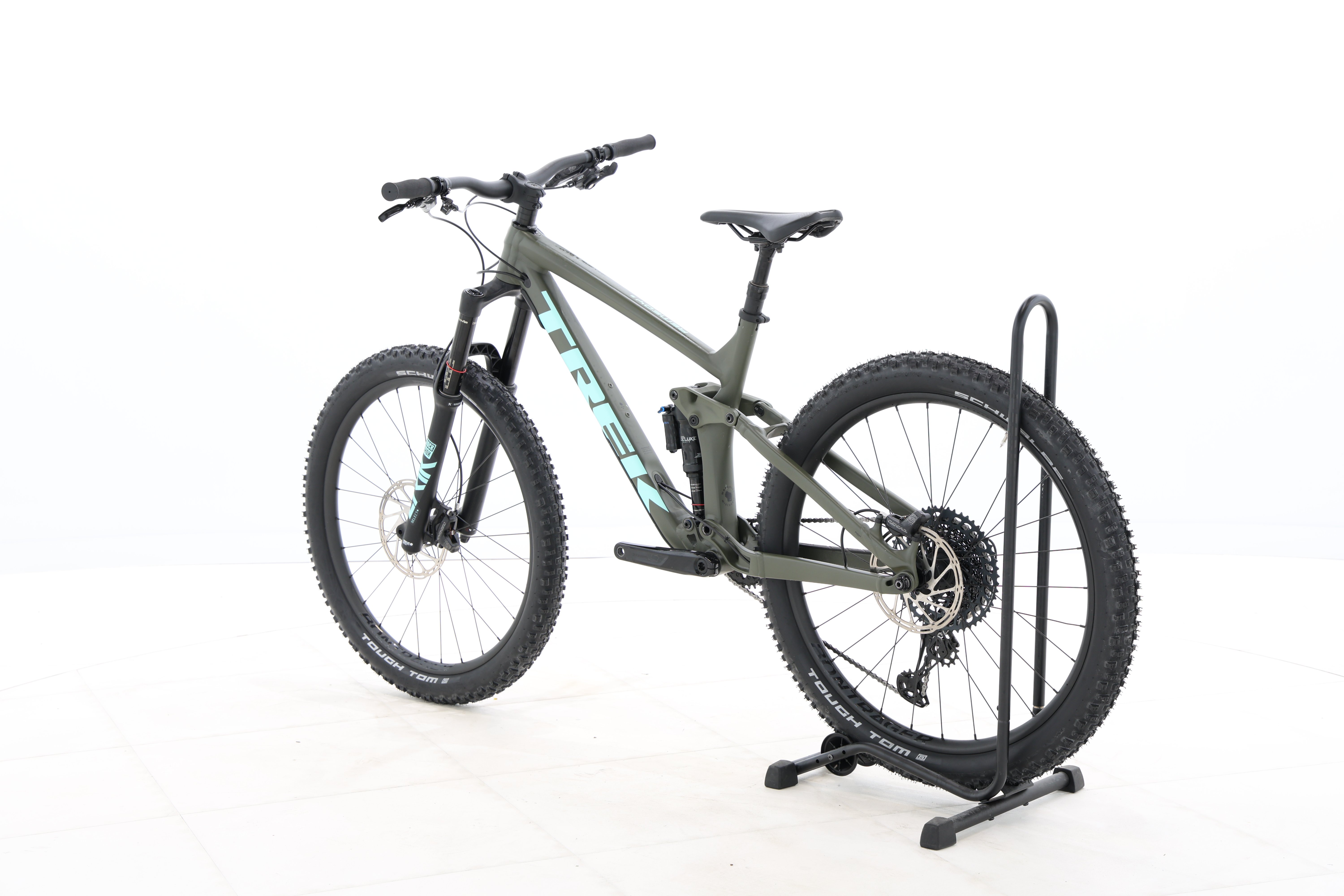 c14ad00e-c384-45c0-9e37-17b9bda1222d